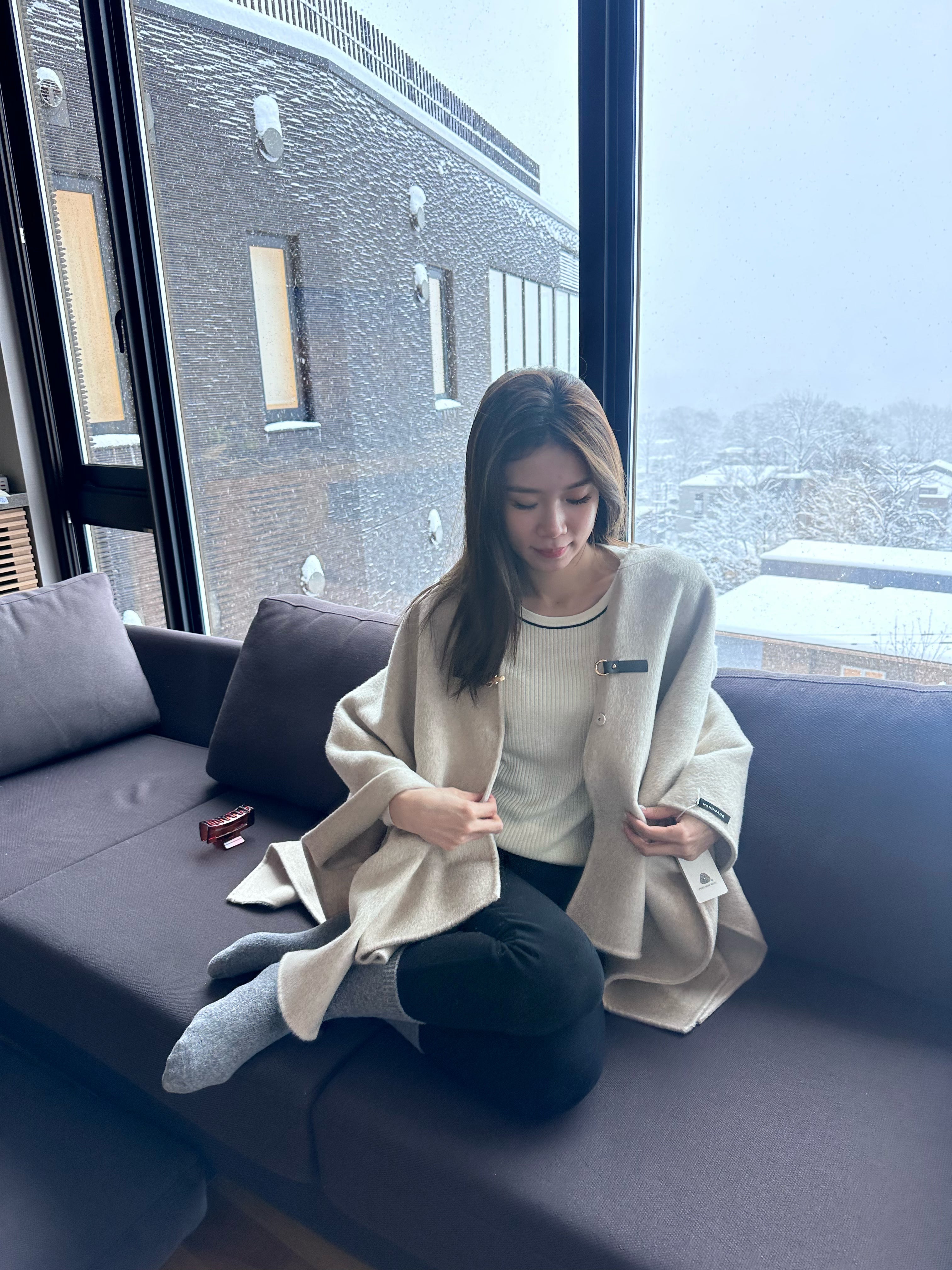 100% Wool Premium Cape