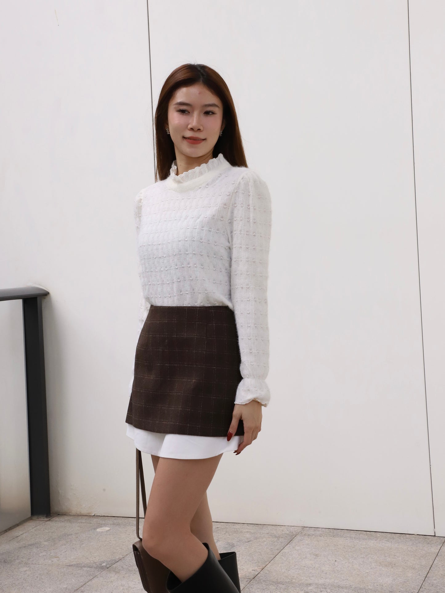 Ruffles Neck Dotted Long Sleeves Top