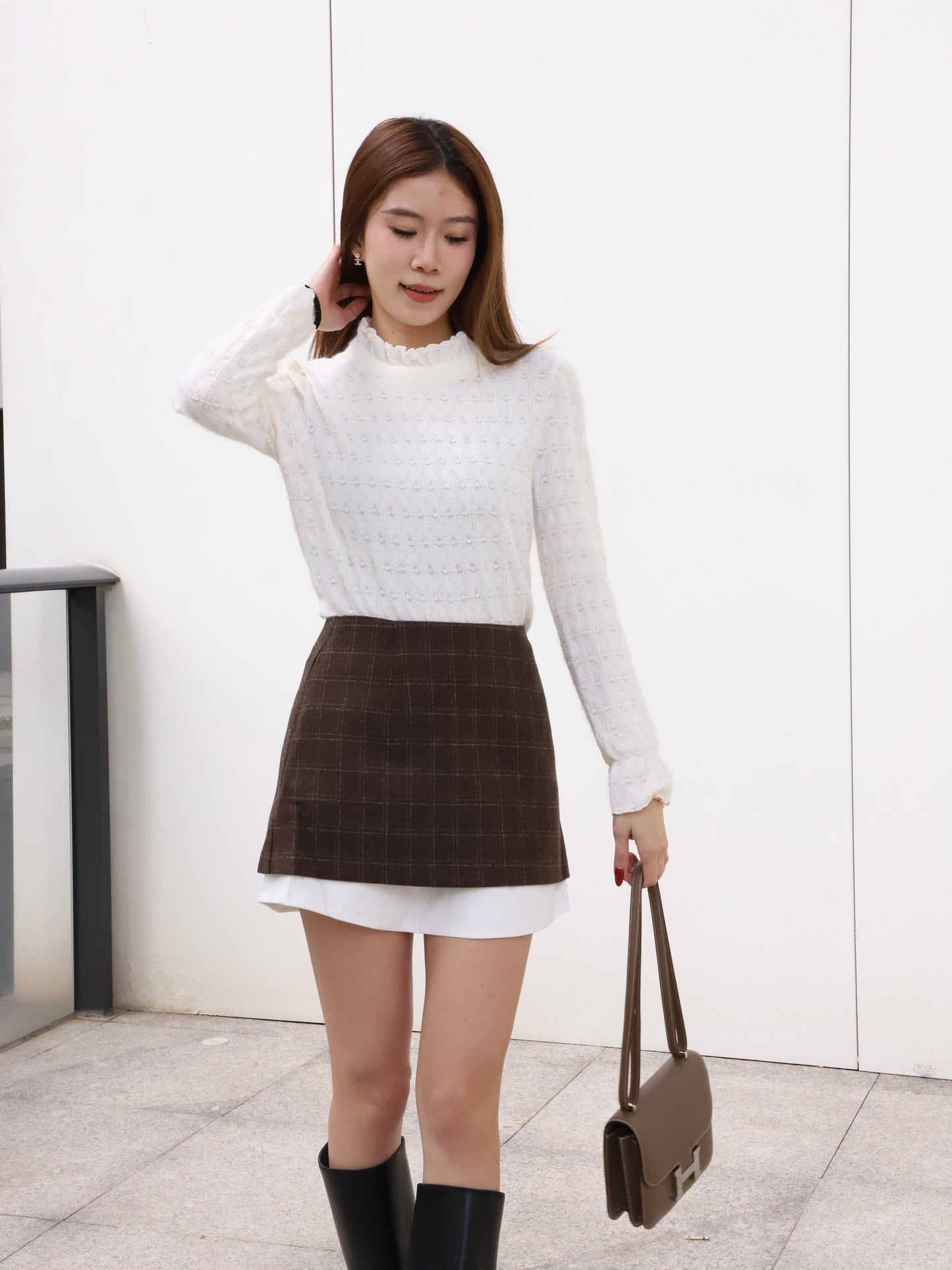 Ruffles Neck Dotted Long Sleeves Top