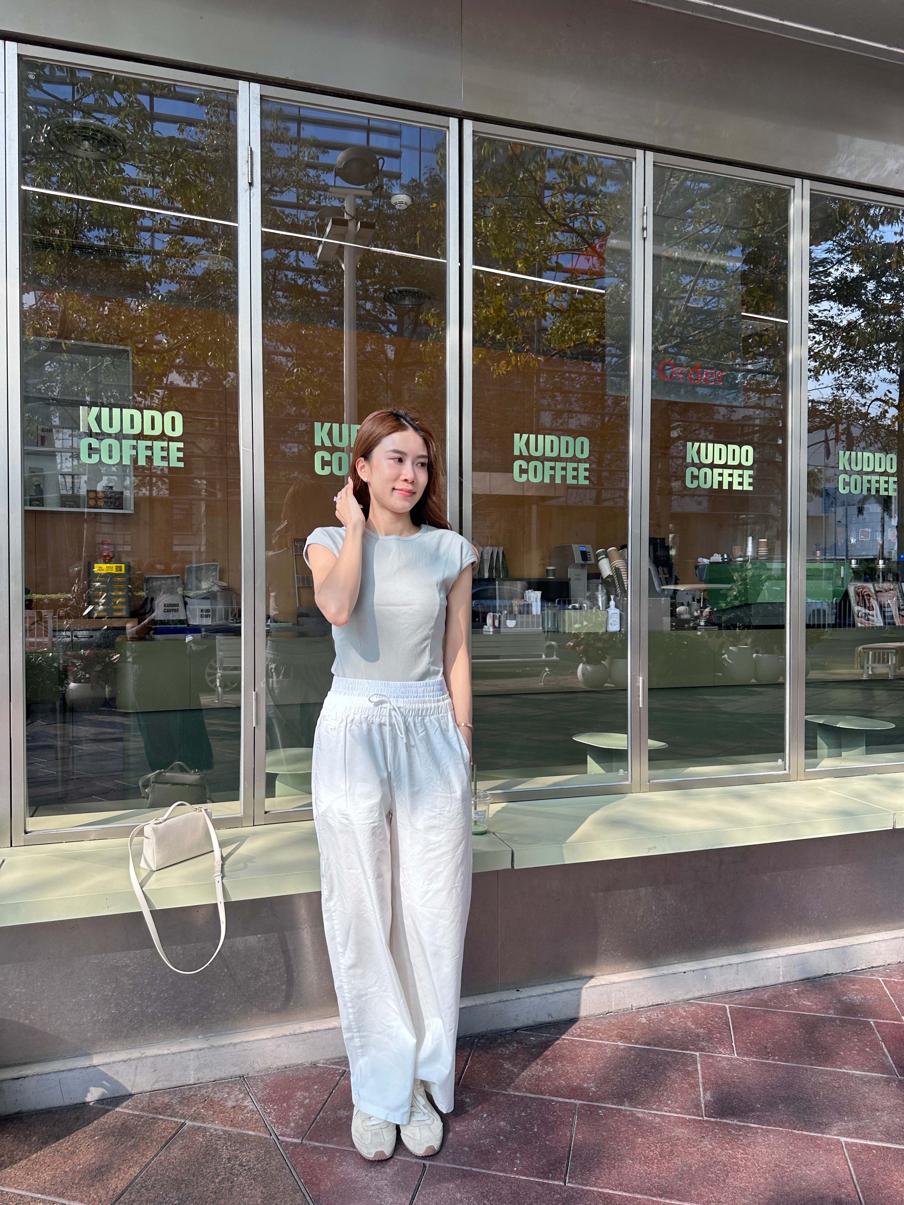Waist Shirt White Pants