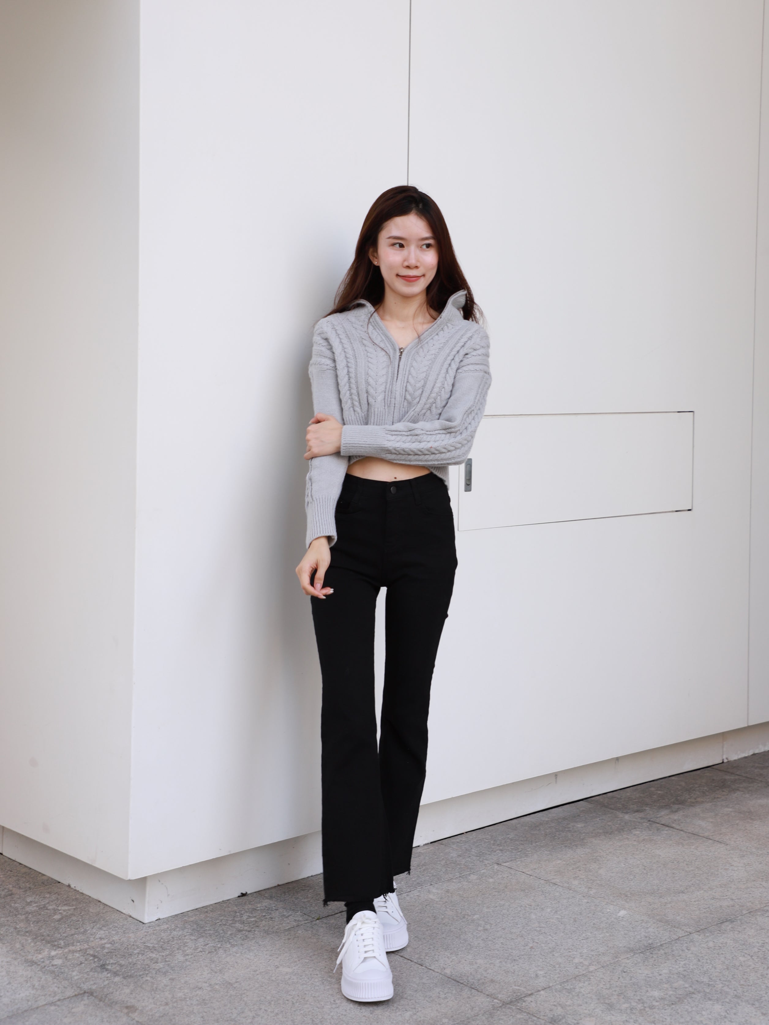Zip Up Twisted Long Sleeves Sweater
