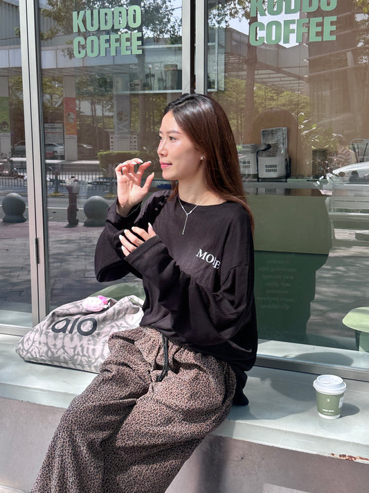 MORE Cotton Oversized Long Sleeves Top