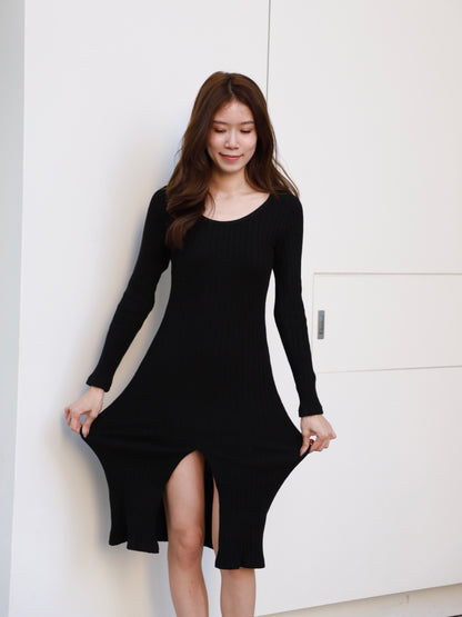 Knitted Slit Long Sleeves Maxi Dress