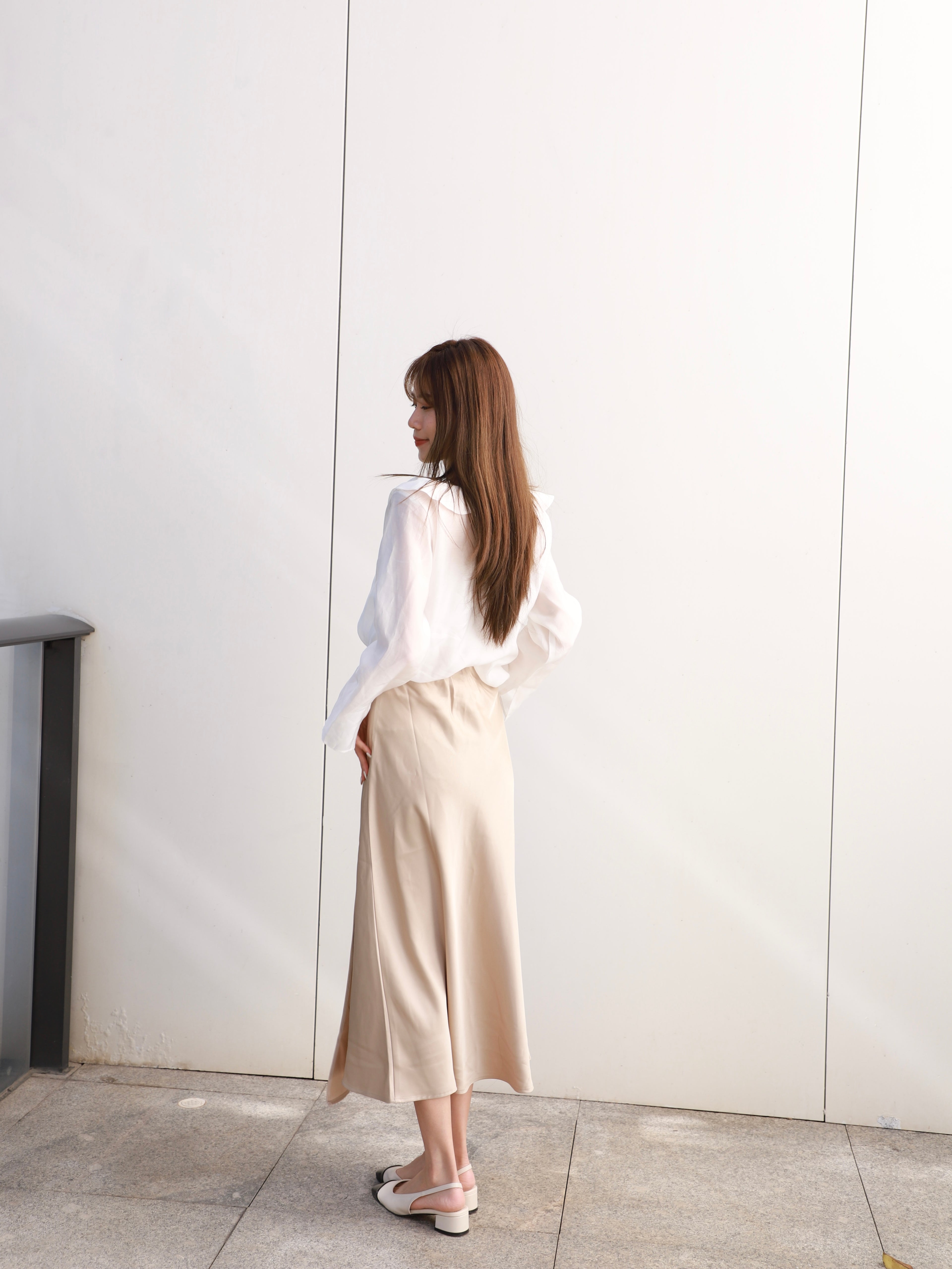 Pearl Tied Long Sleeves Shirt