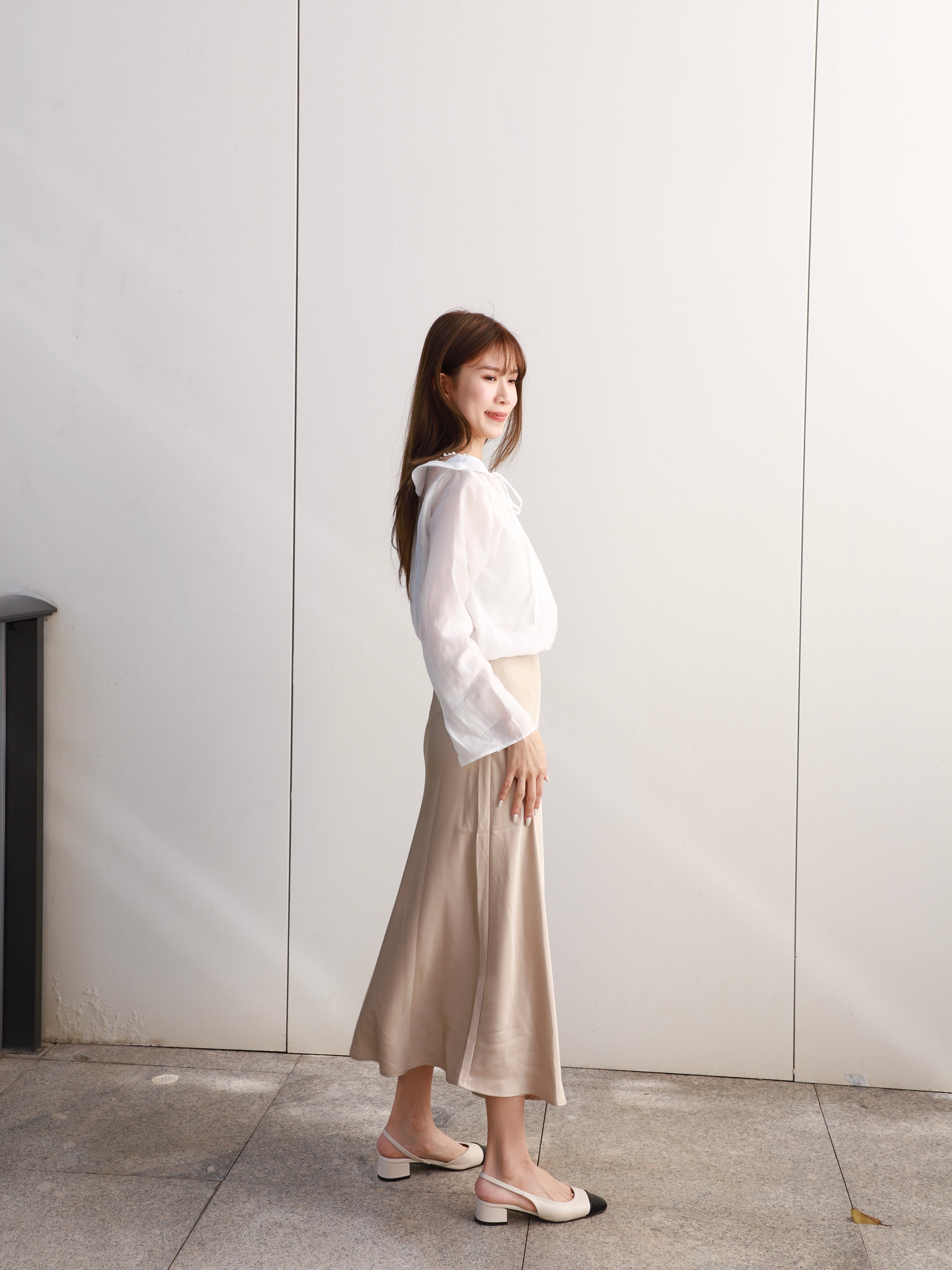 Pearl Tied Long Sleeves Shirt