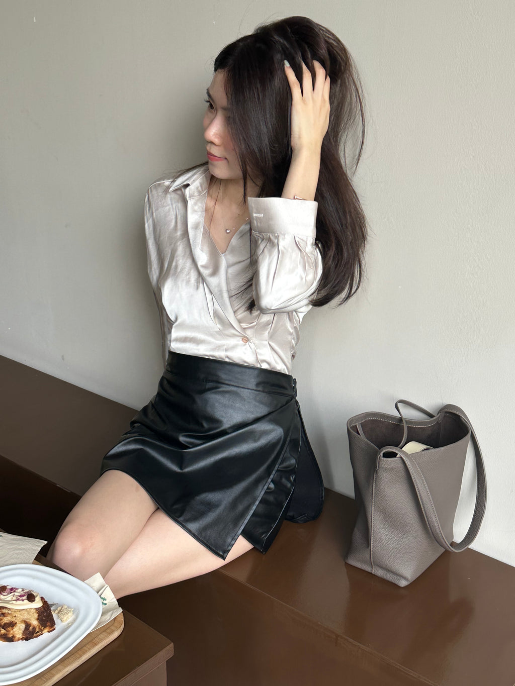 Basic Plain Leather Skirt