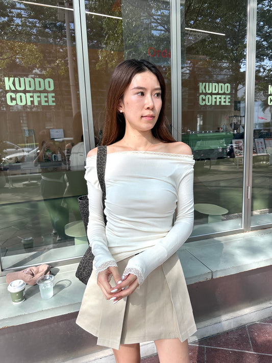 Lace Shoulder Long Sleeves Top