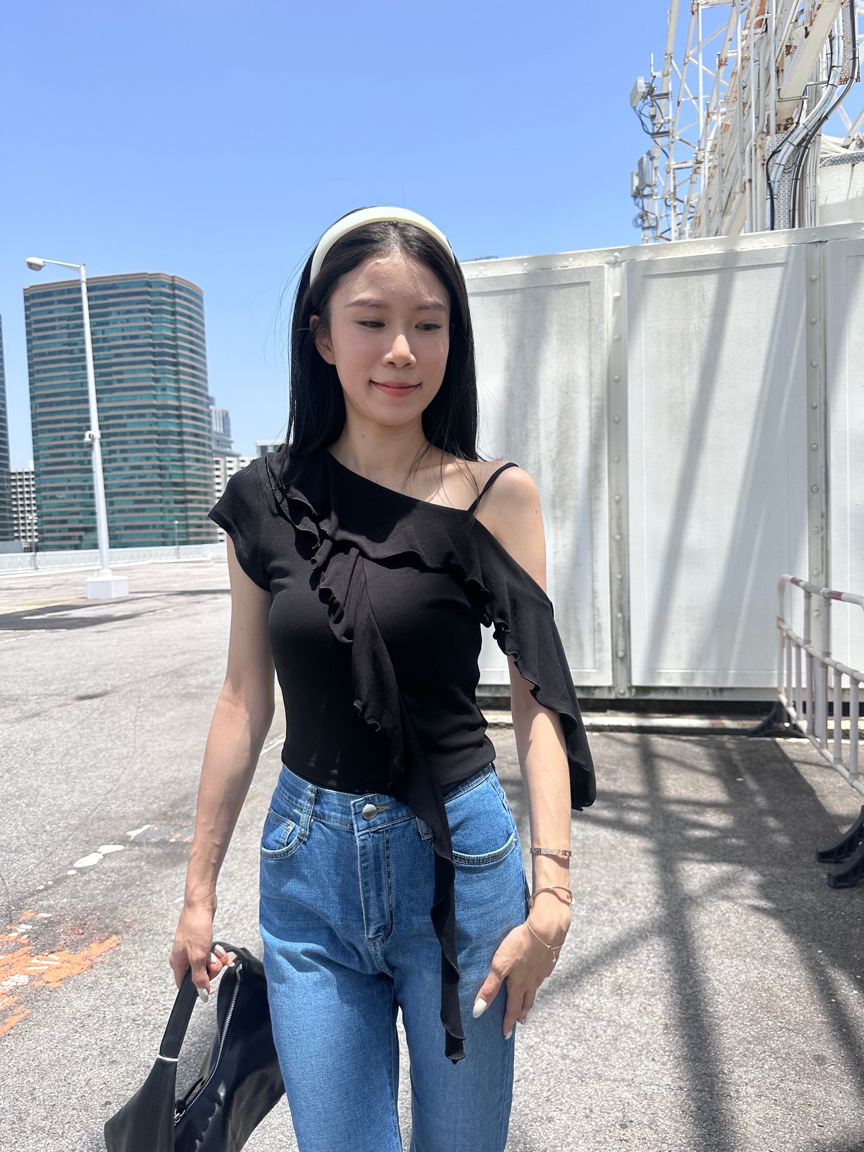 Fishy Tied Cotton T Top