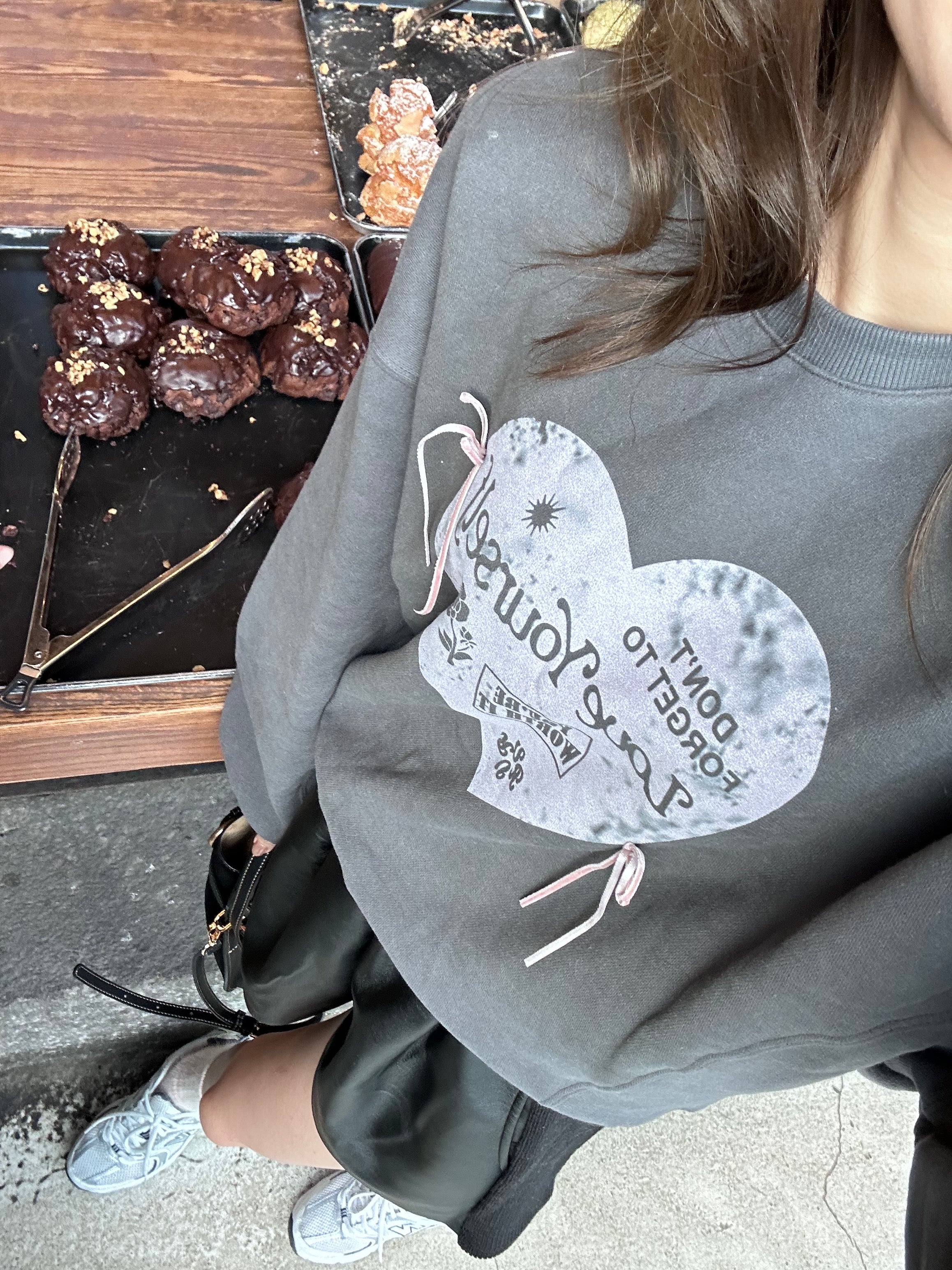 Heart Shape Ribbon Long Sleeves Sweater