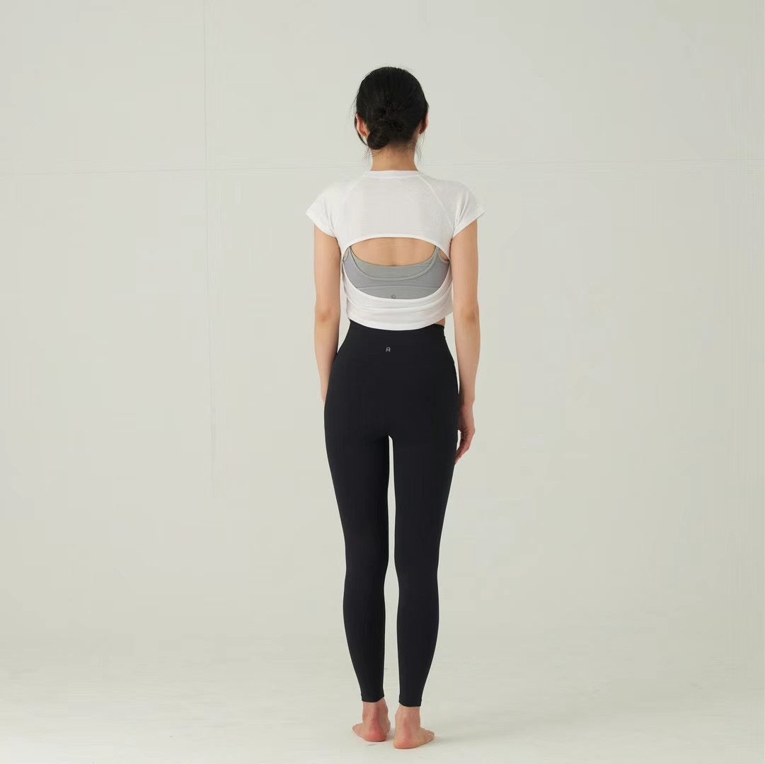 Back Hole Airy T Top