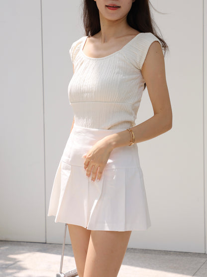 Basic T Shirt with Circle Neck