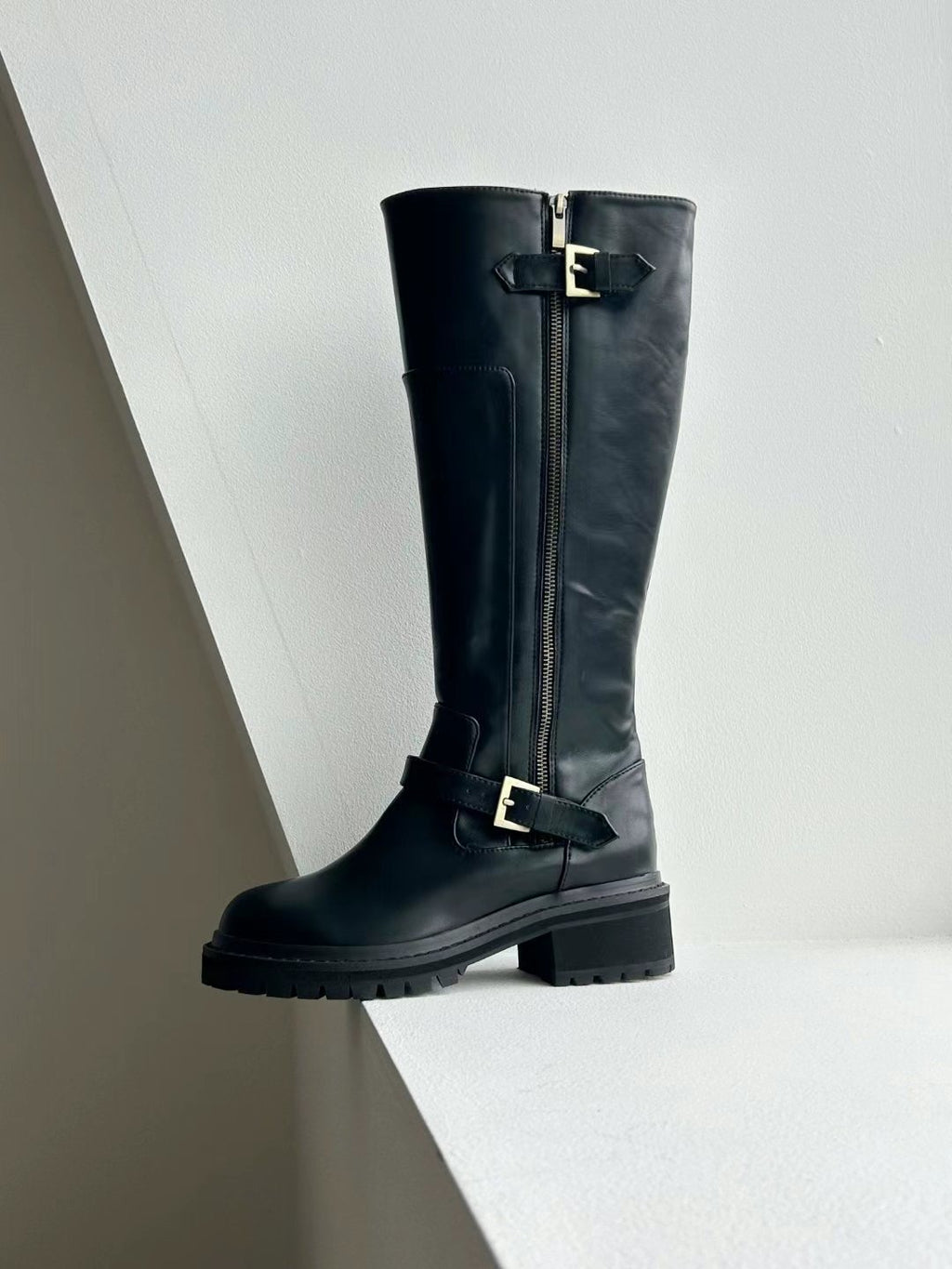 Buttons Cross Boots