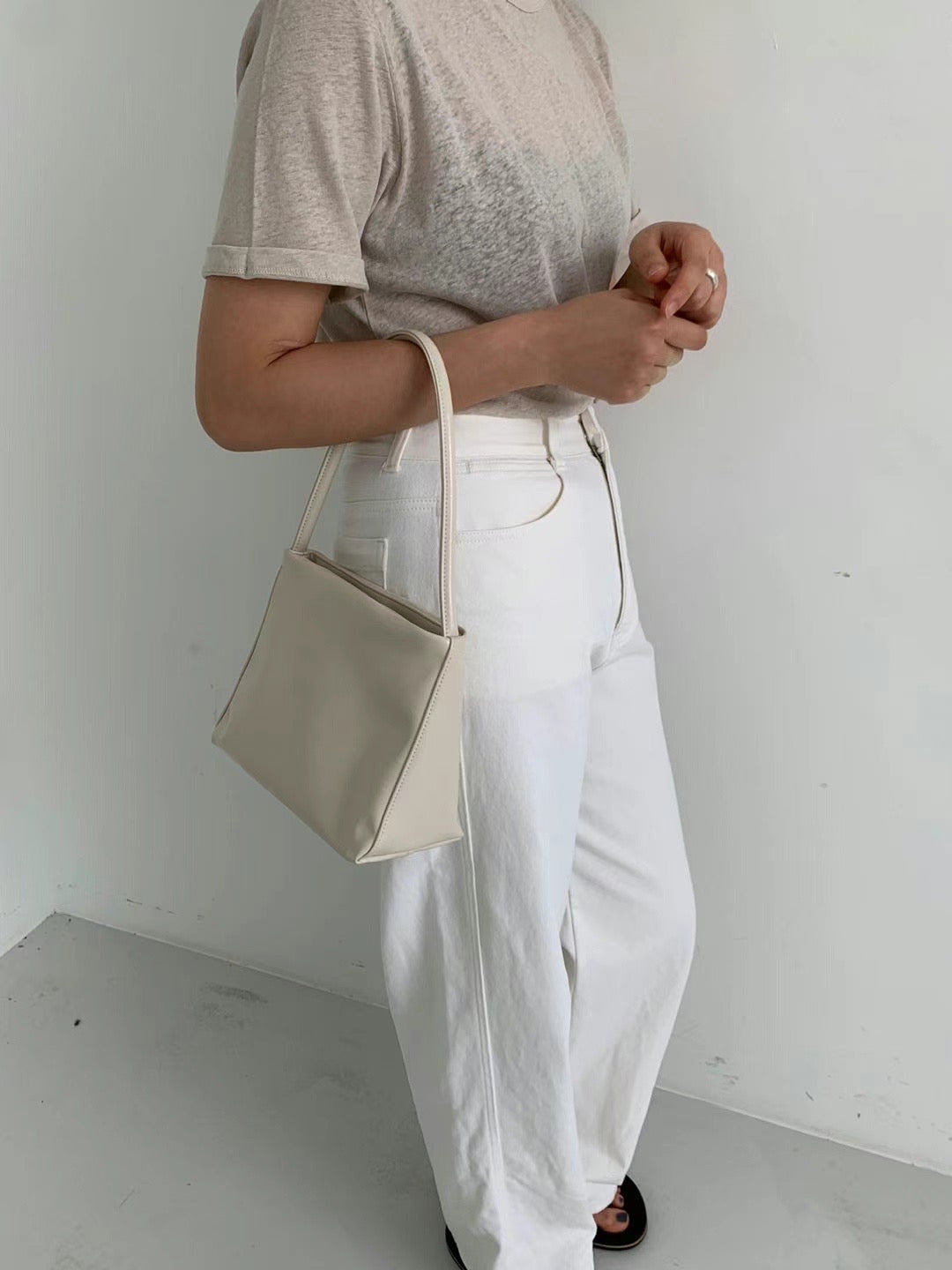 Basic Leather Bag