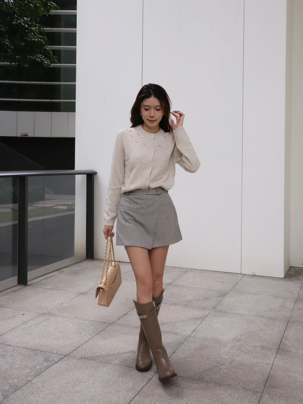 Star Attached Cashmere Cardigan