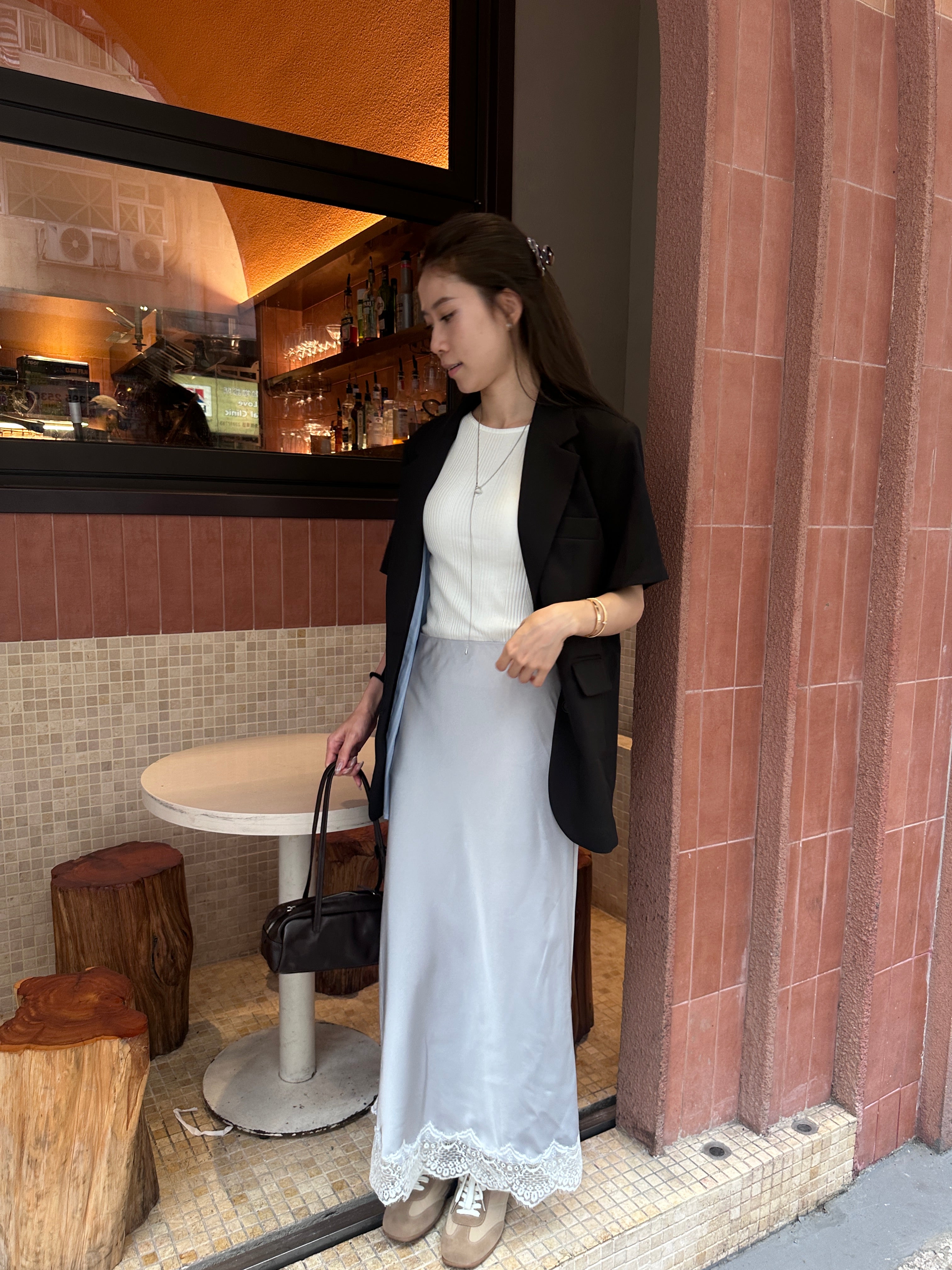 Lace Maxi Skirt with flexiblity