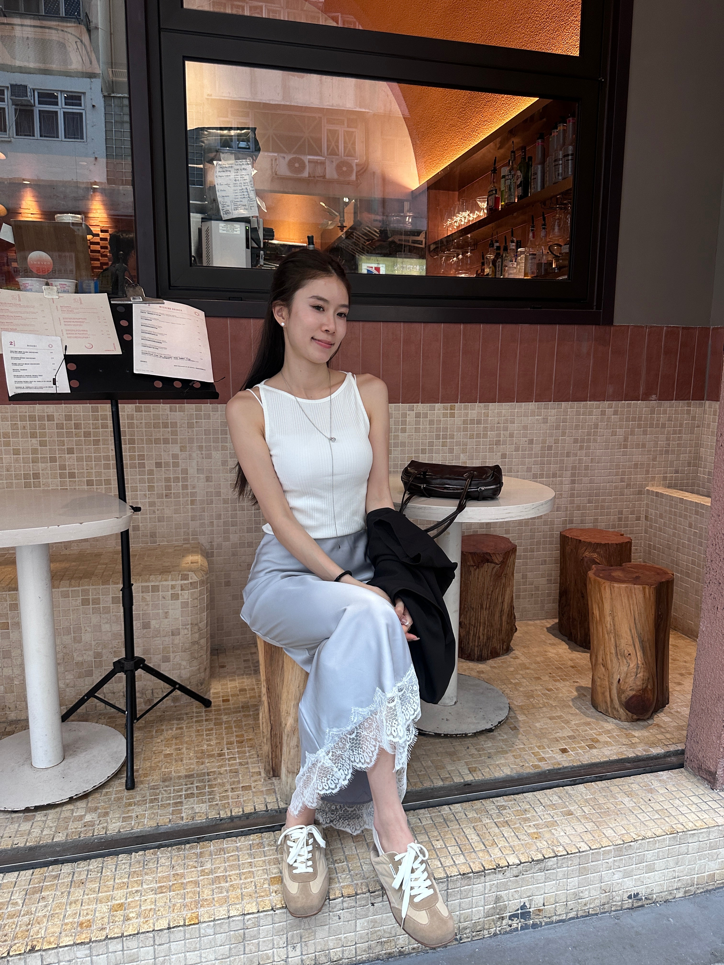 Lace Maxi Skirt with flexiblity