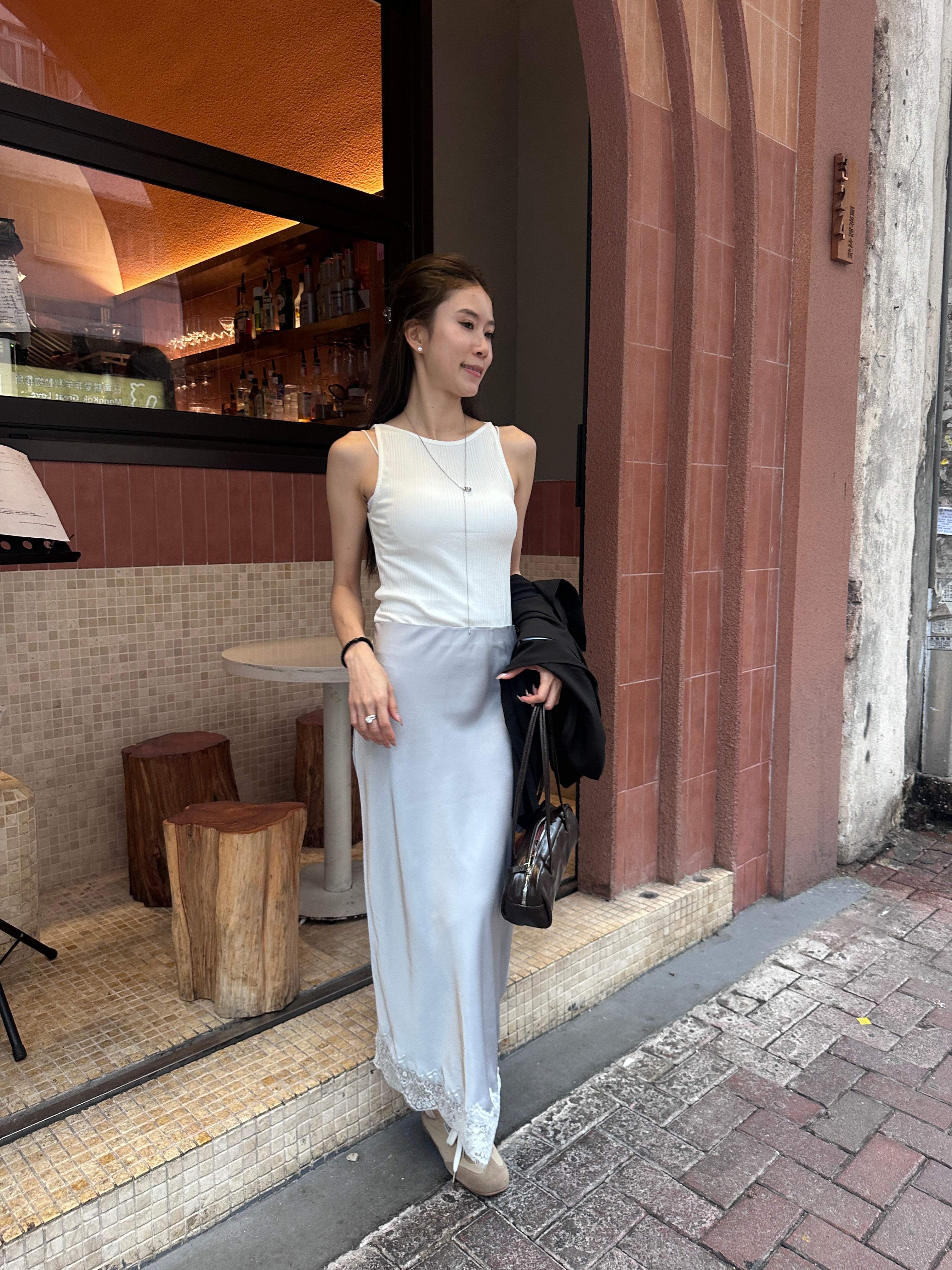 Lace Maxi Skirt with flexiblity
