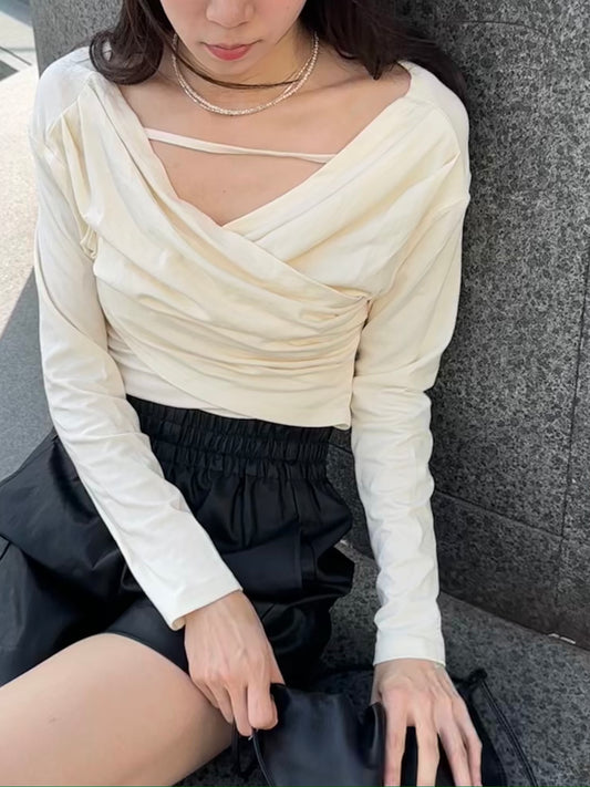 Strap on chest Long Sleeves Top
