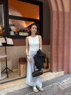 Lace Maxi Skirt with flexiblity