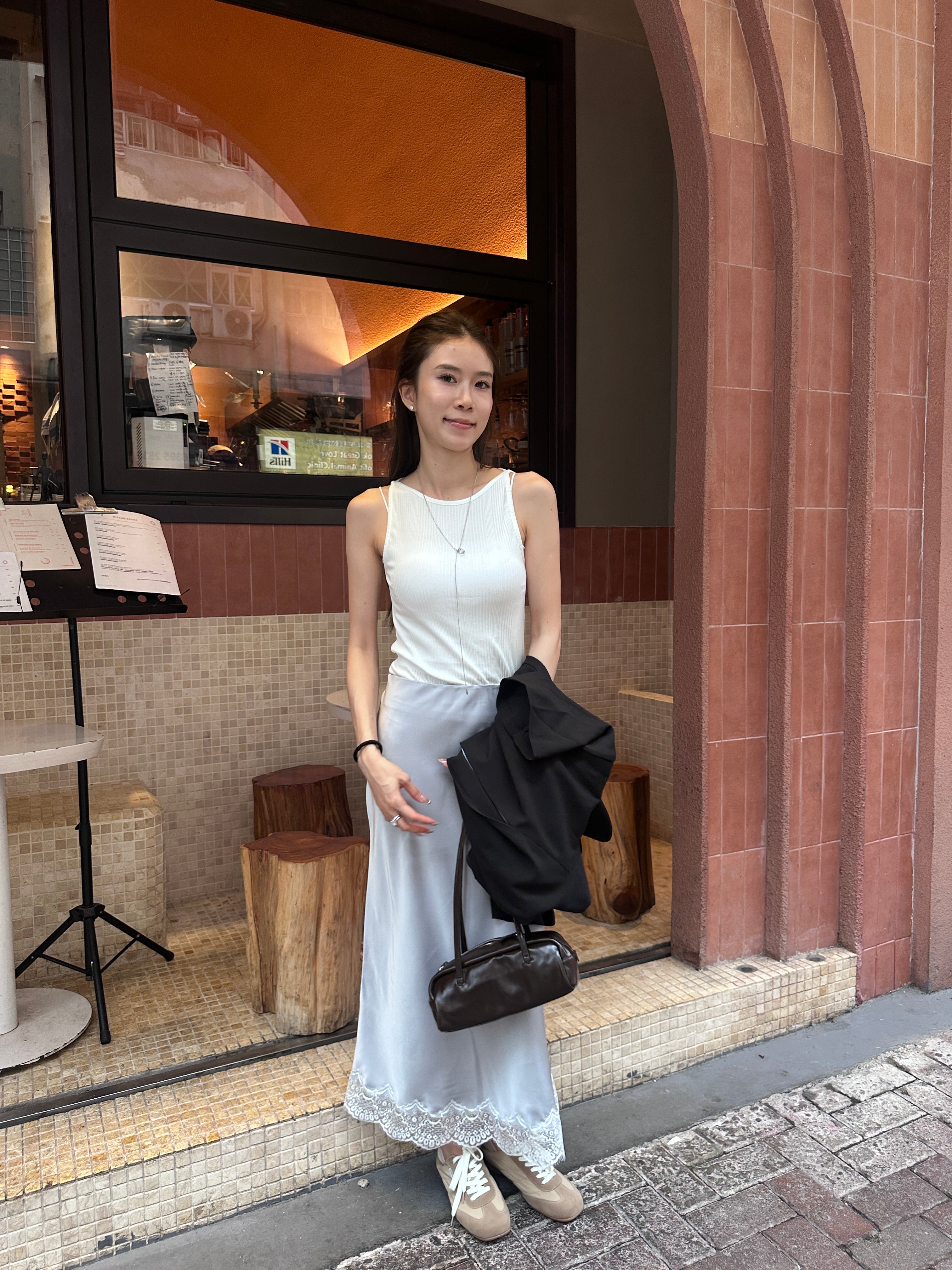 Lace Maxi Skirt with flexiblity
