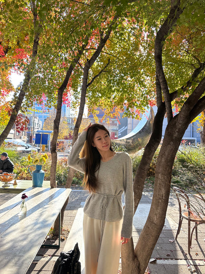 Wool V Neck with belt