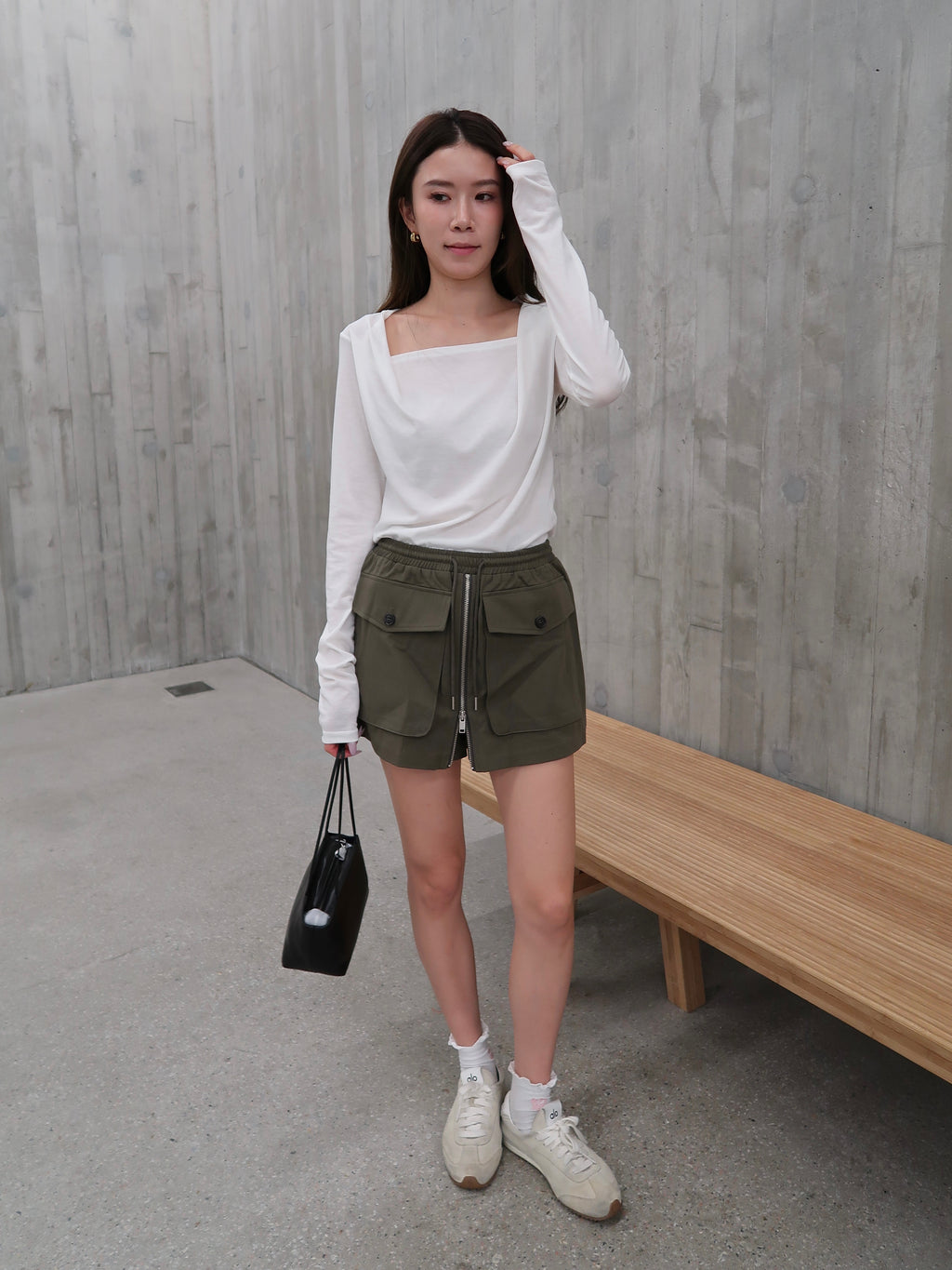Zip Up 2 Pockets Skirt Shorts