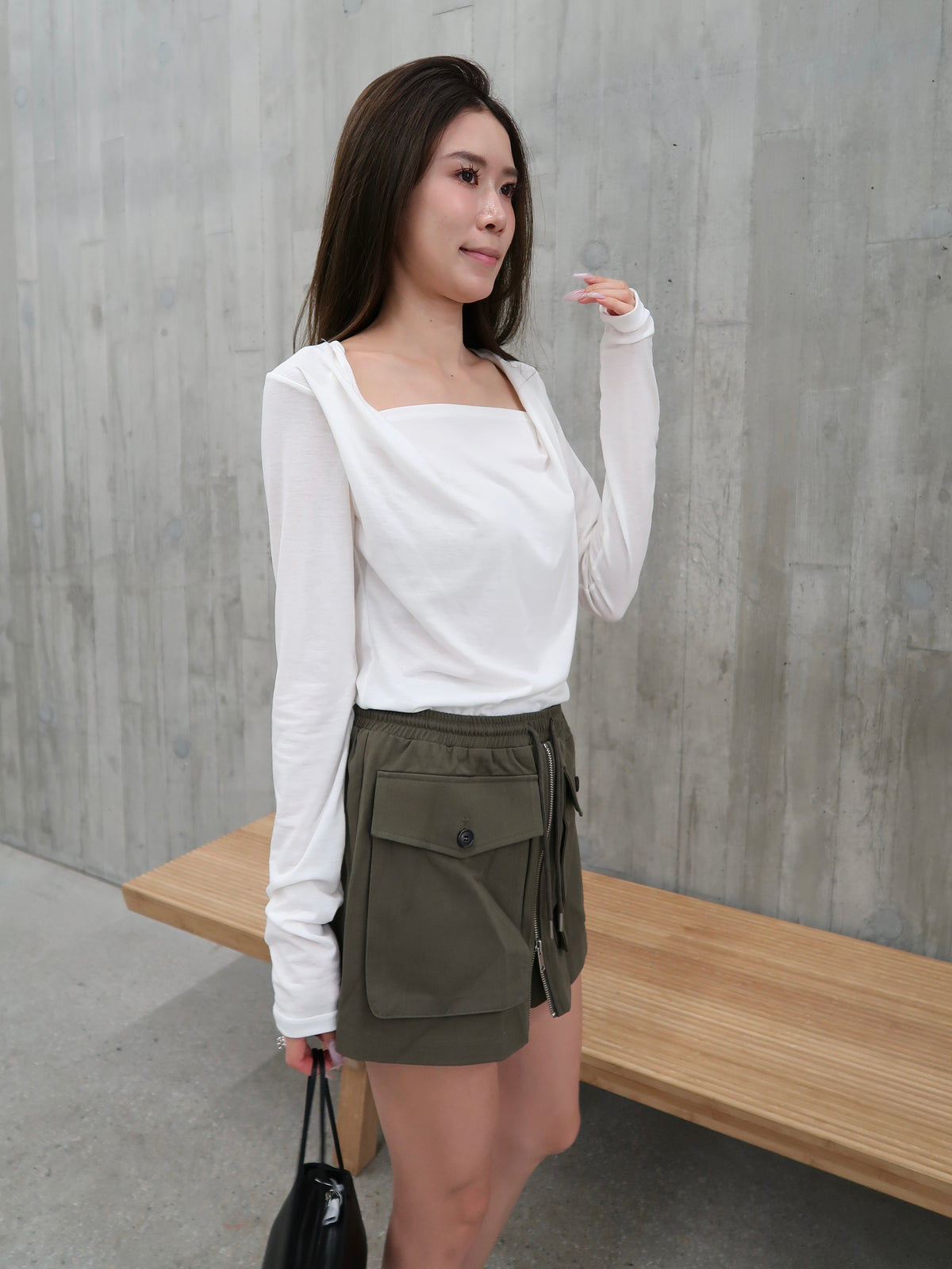 Zip Up 2 Pockets Skirt Shorts