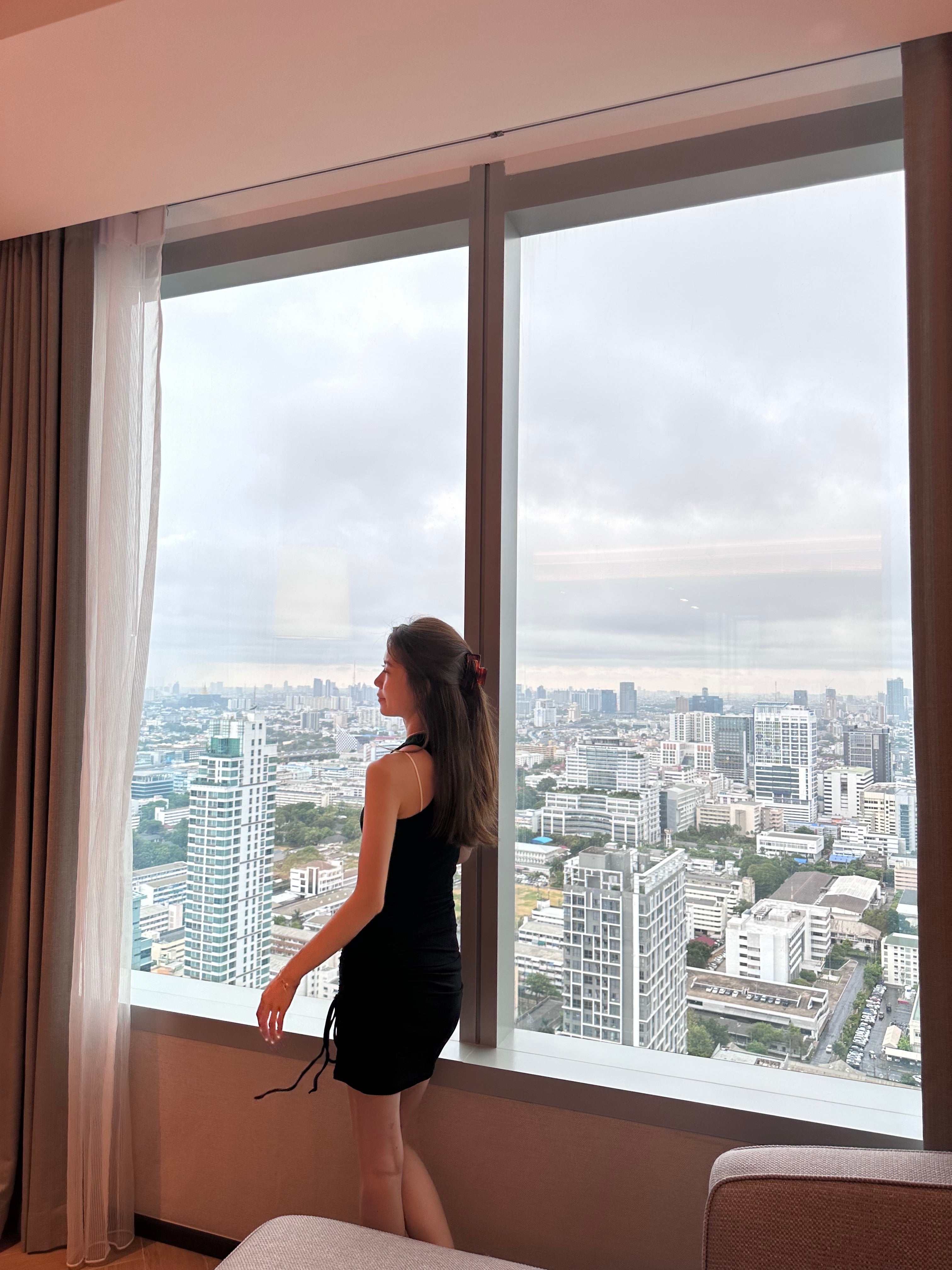 (ashchic made) Tied up Mini Dress with pads