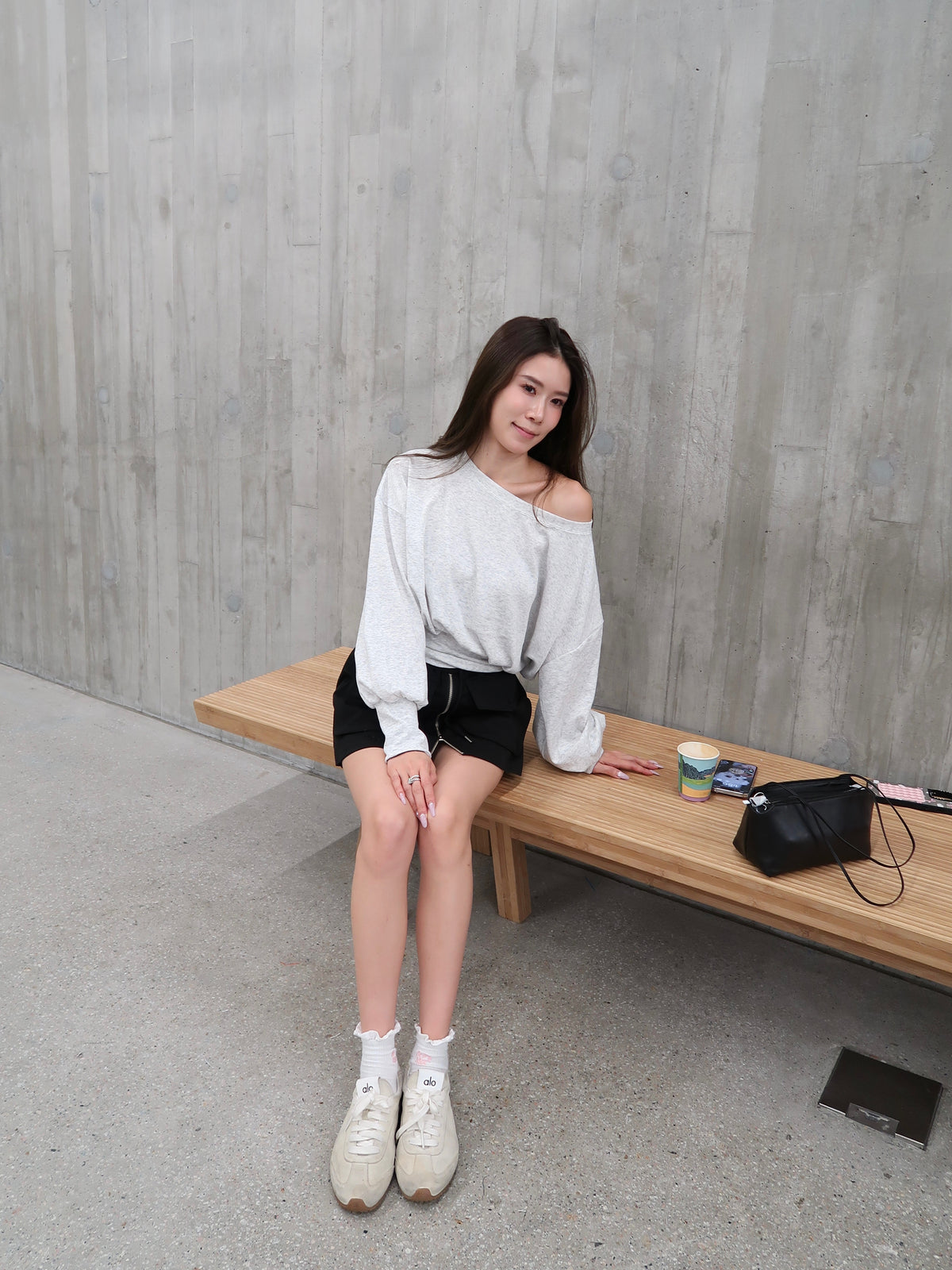 One Side Off Lined Causal Set