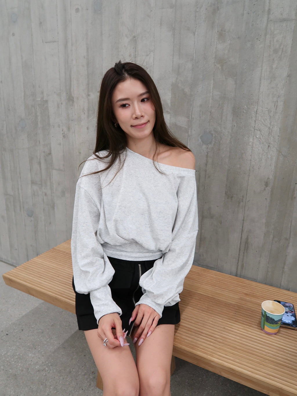 One Side Off Lined Causal Set