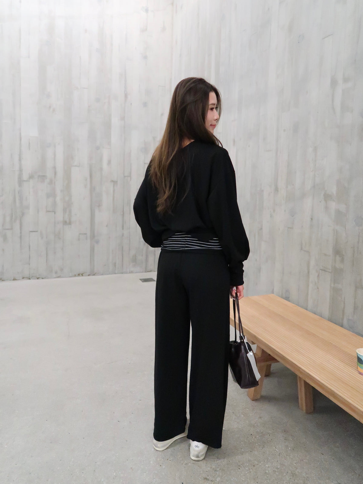 One Side Off Lined Causal Set