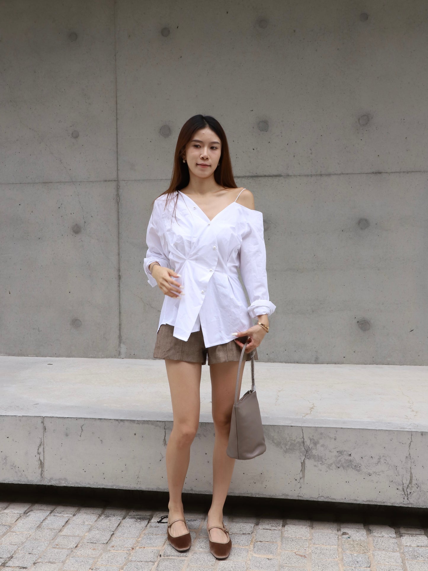 Slim Cut Pearl Shirt