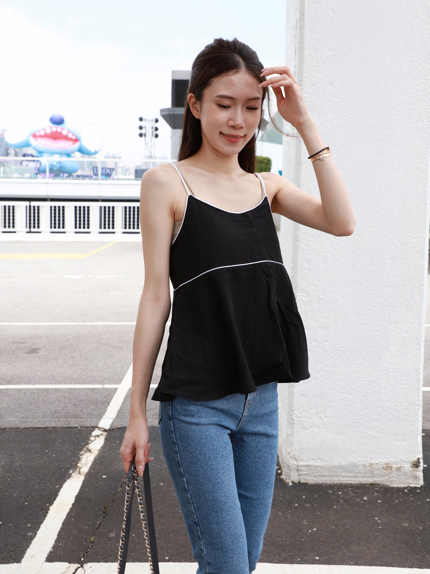 One Lined Chiffon Tank Top
