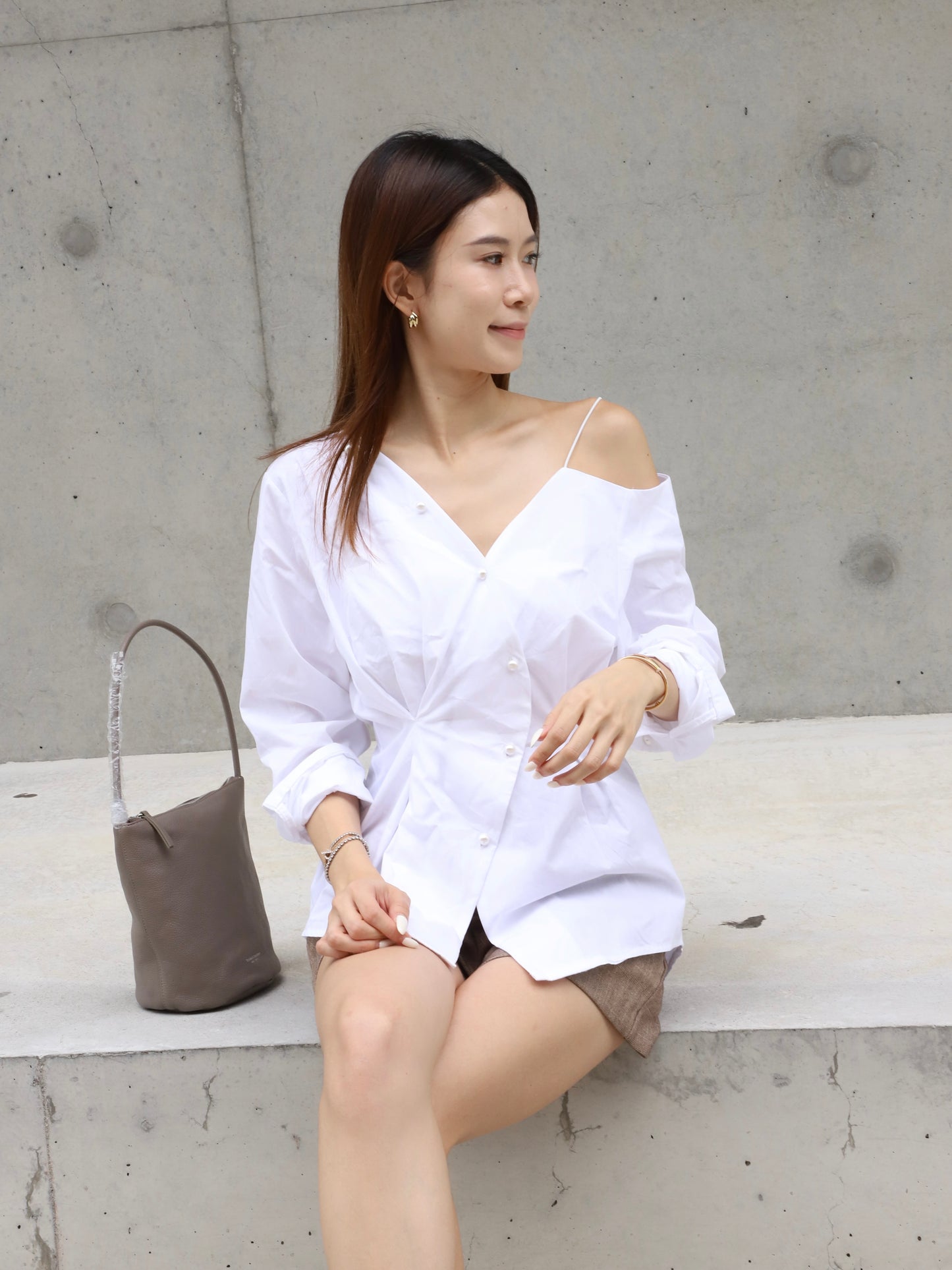 Slim Cut Pearl Shirt