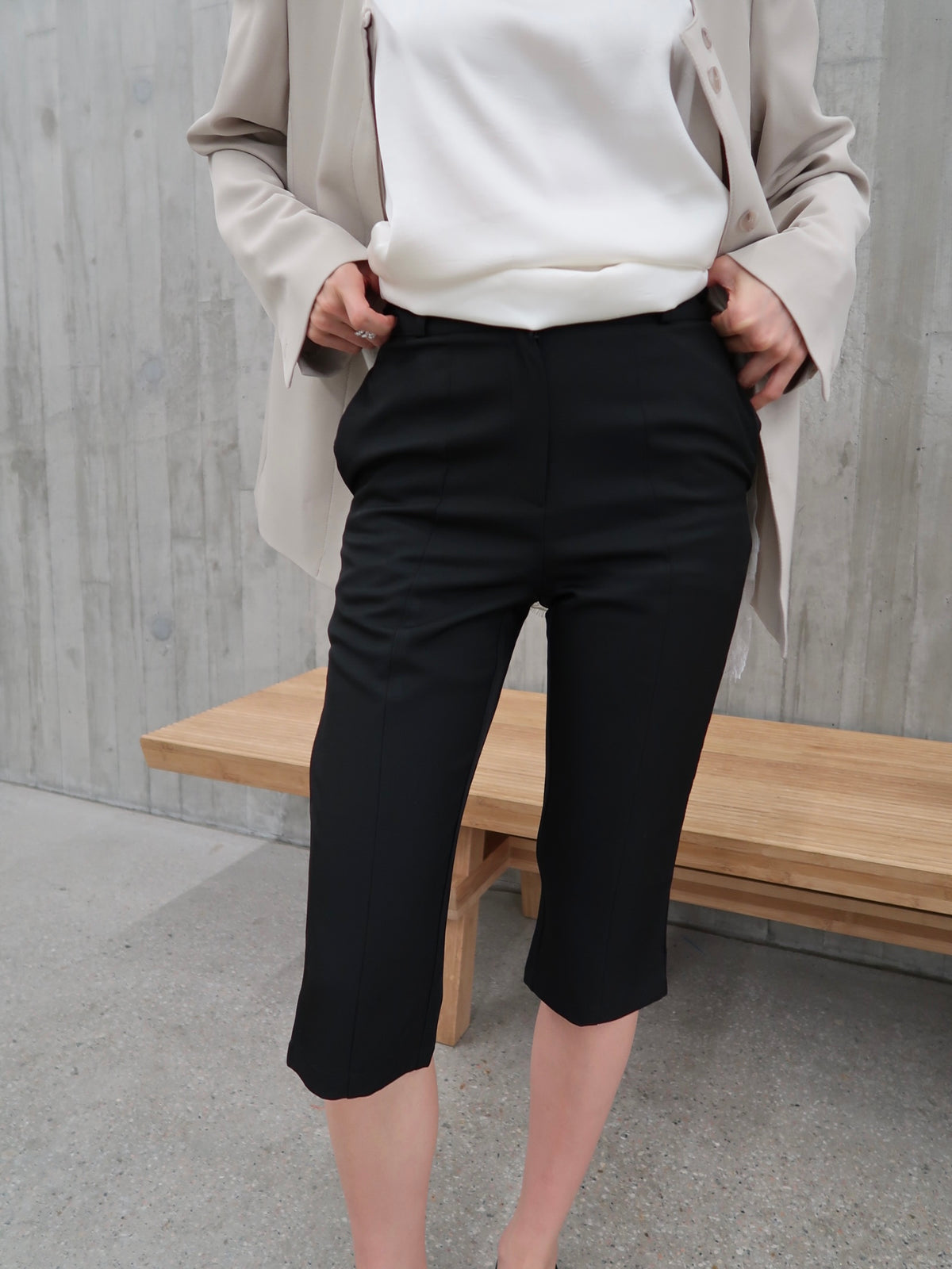 Mid Length Office Capri Pants