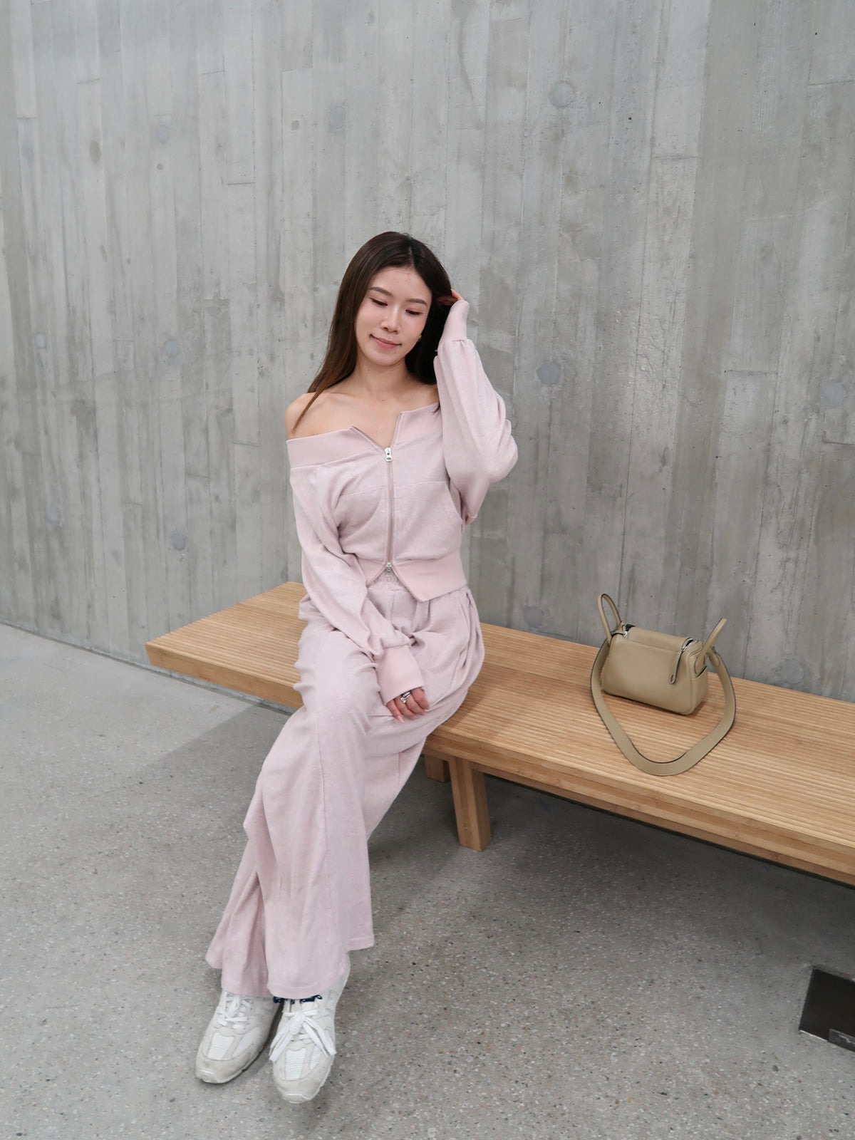 Marshmellow Off Shoulder & Pants Set