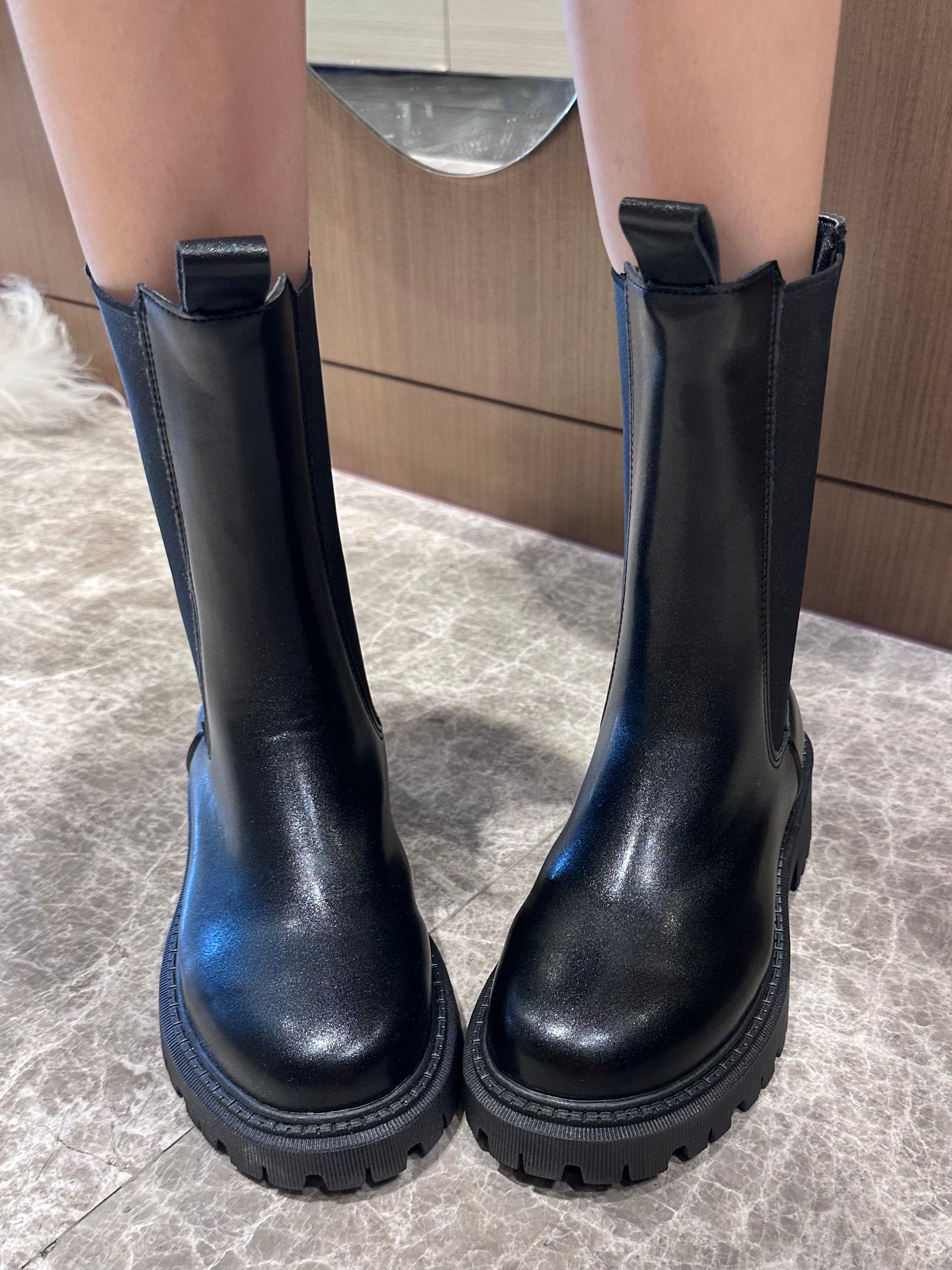 Cargo Boots