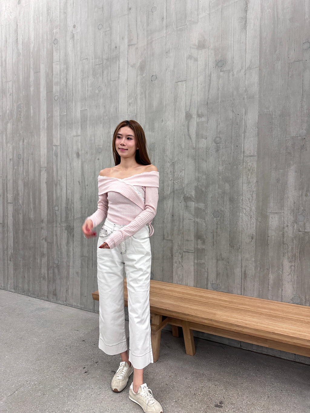 Summer Outlined White Jeans