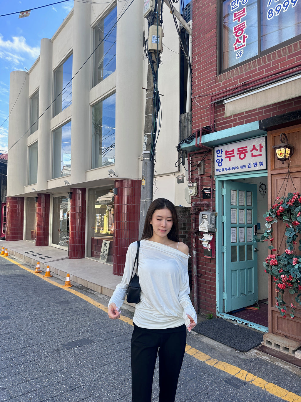 Off shoulder Tied Waist Cotton Long Sleeves