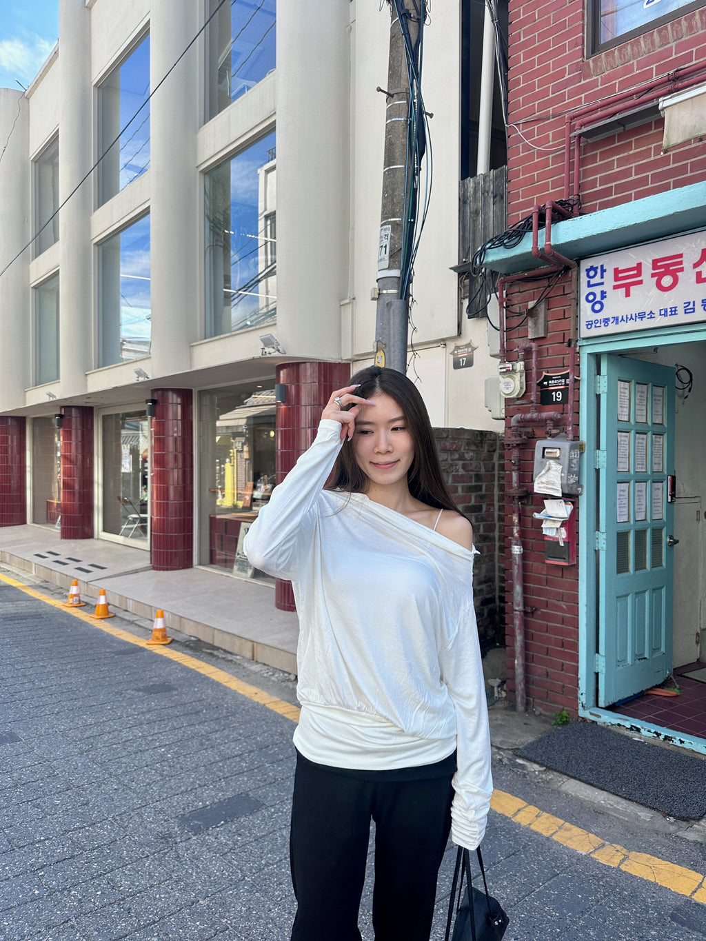 Off shoulder Tied Waist Cotton Long Sleeves