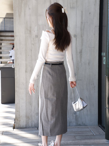 Middle Slit Wool Skirt with belt