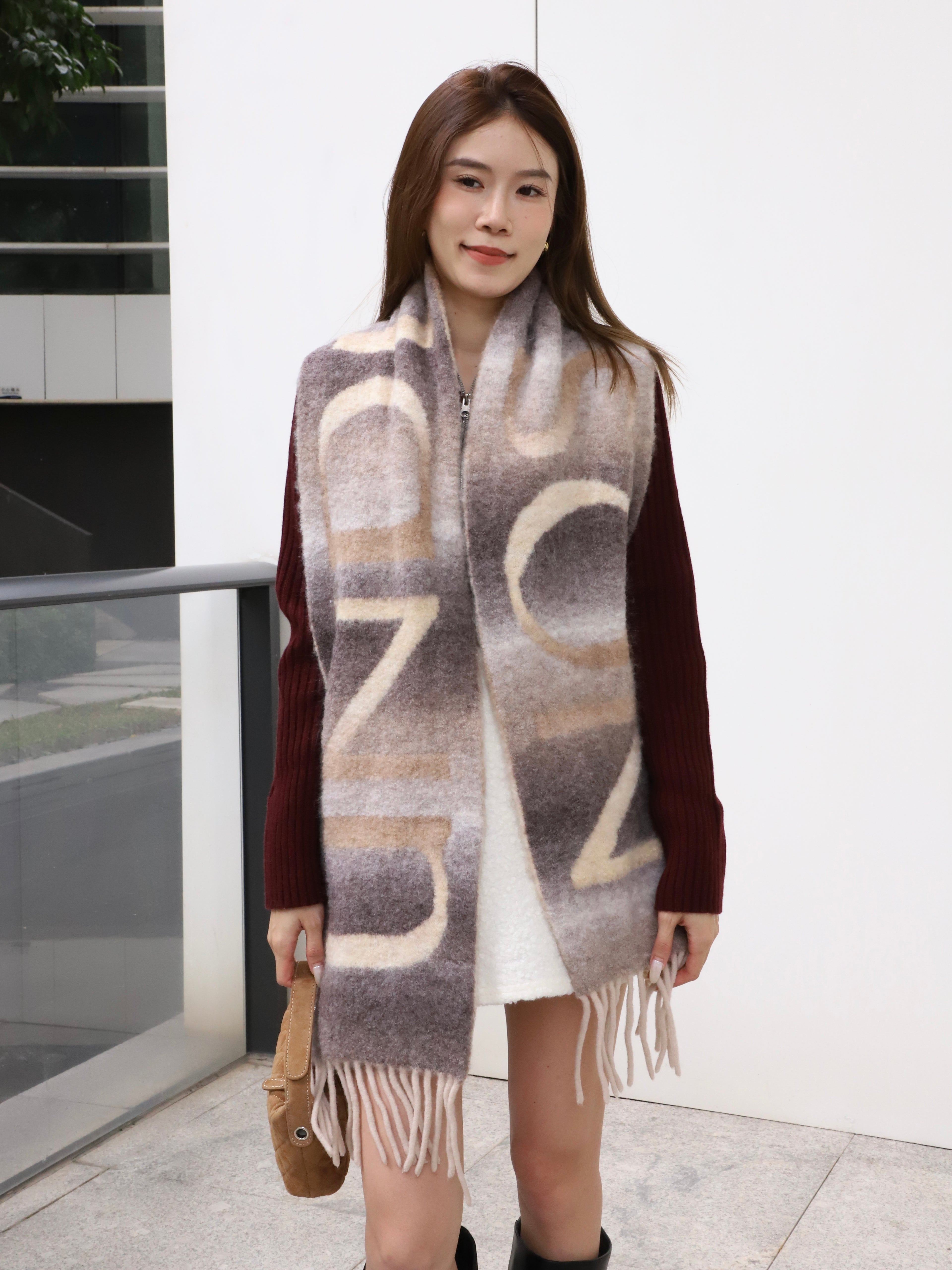 UNDERSON Wool Scarf