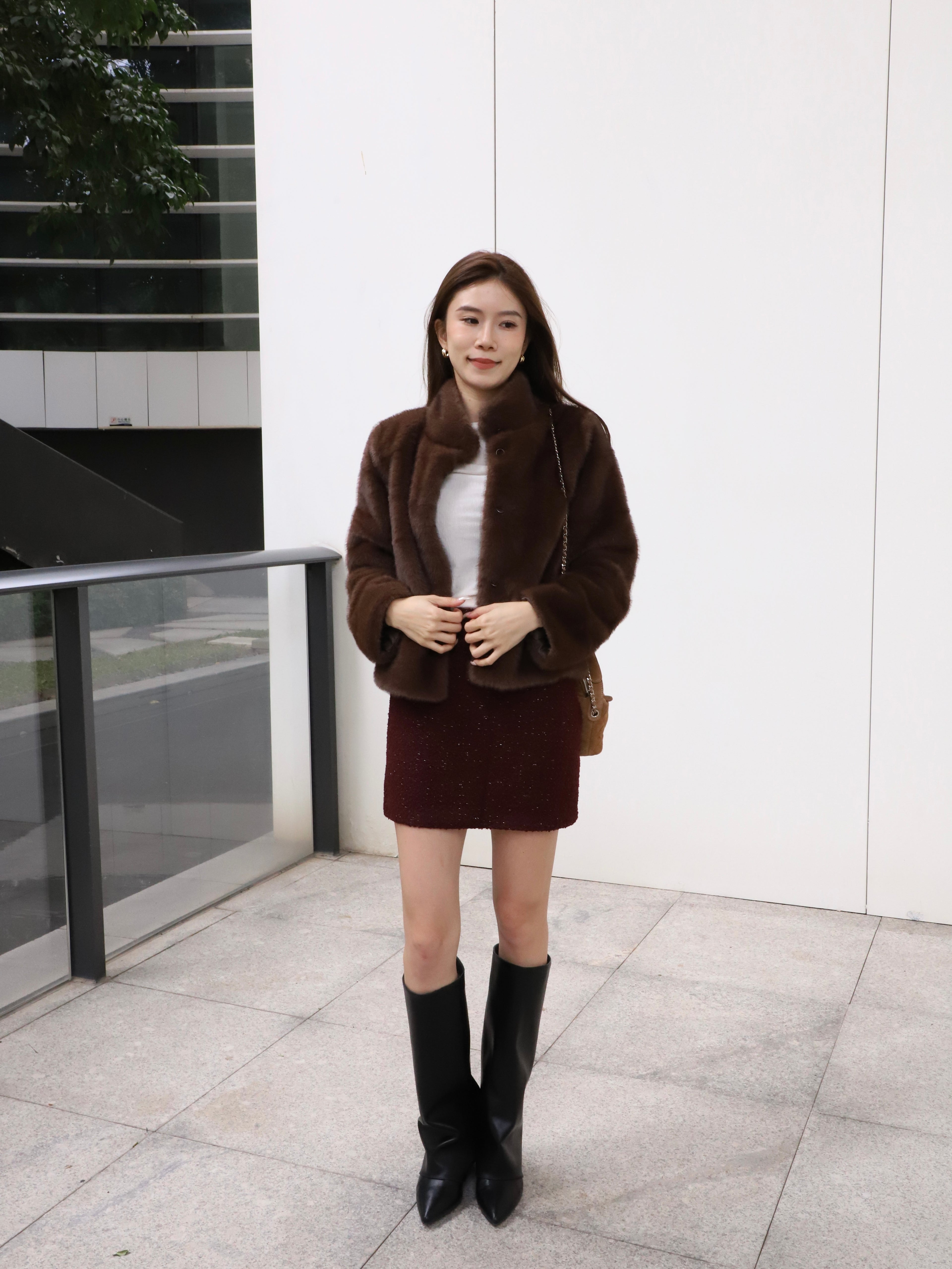 Trendy Black Cover Boots