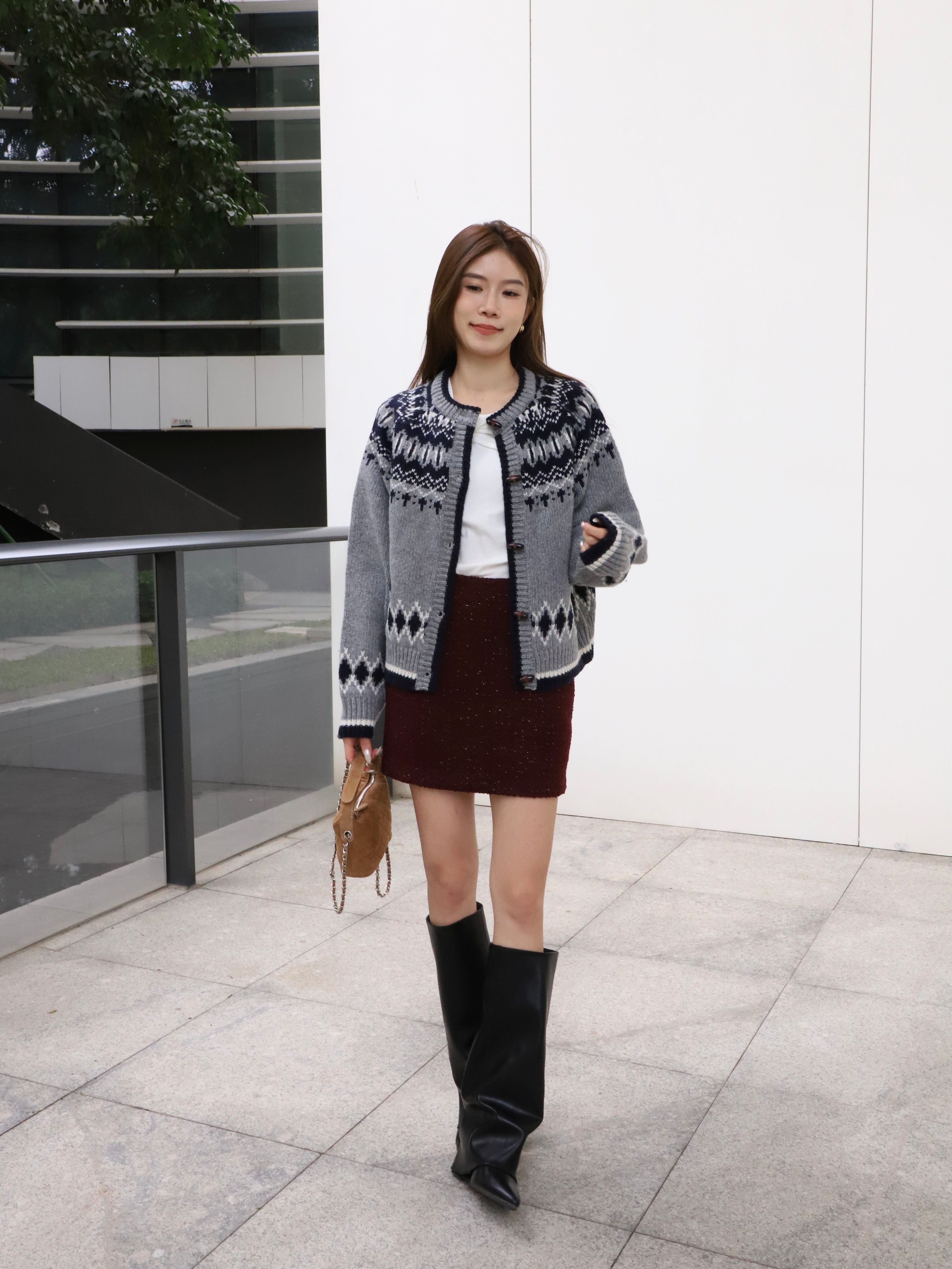 Trendy Black Cover Boots