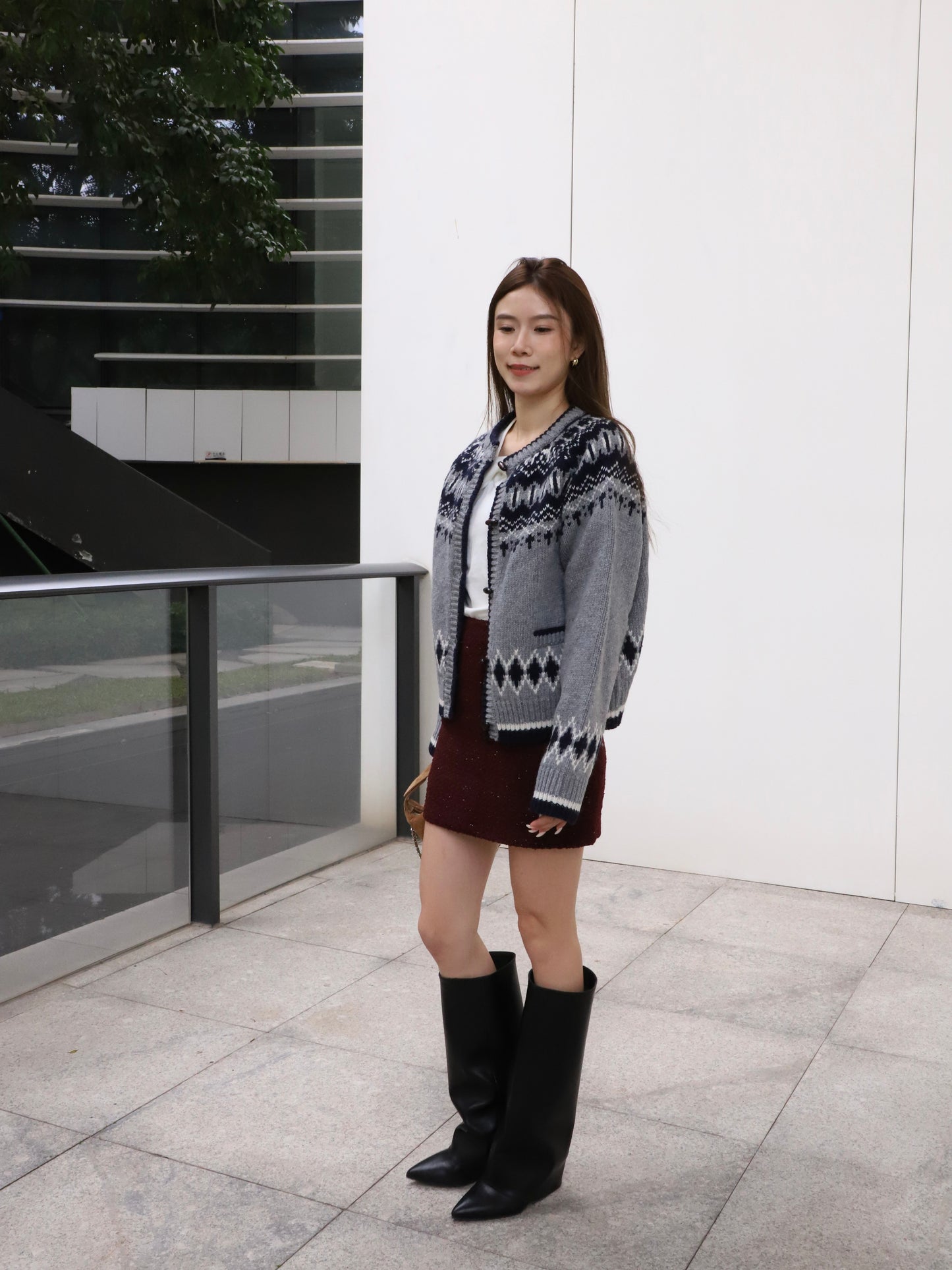 Trendy Black Cover Boots