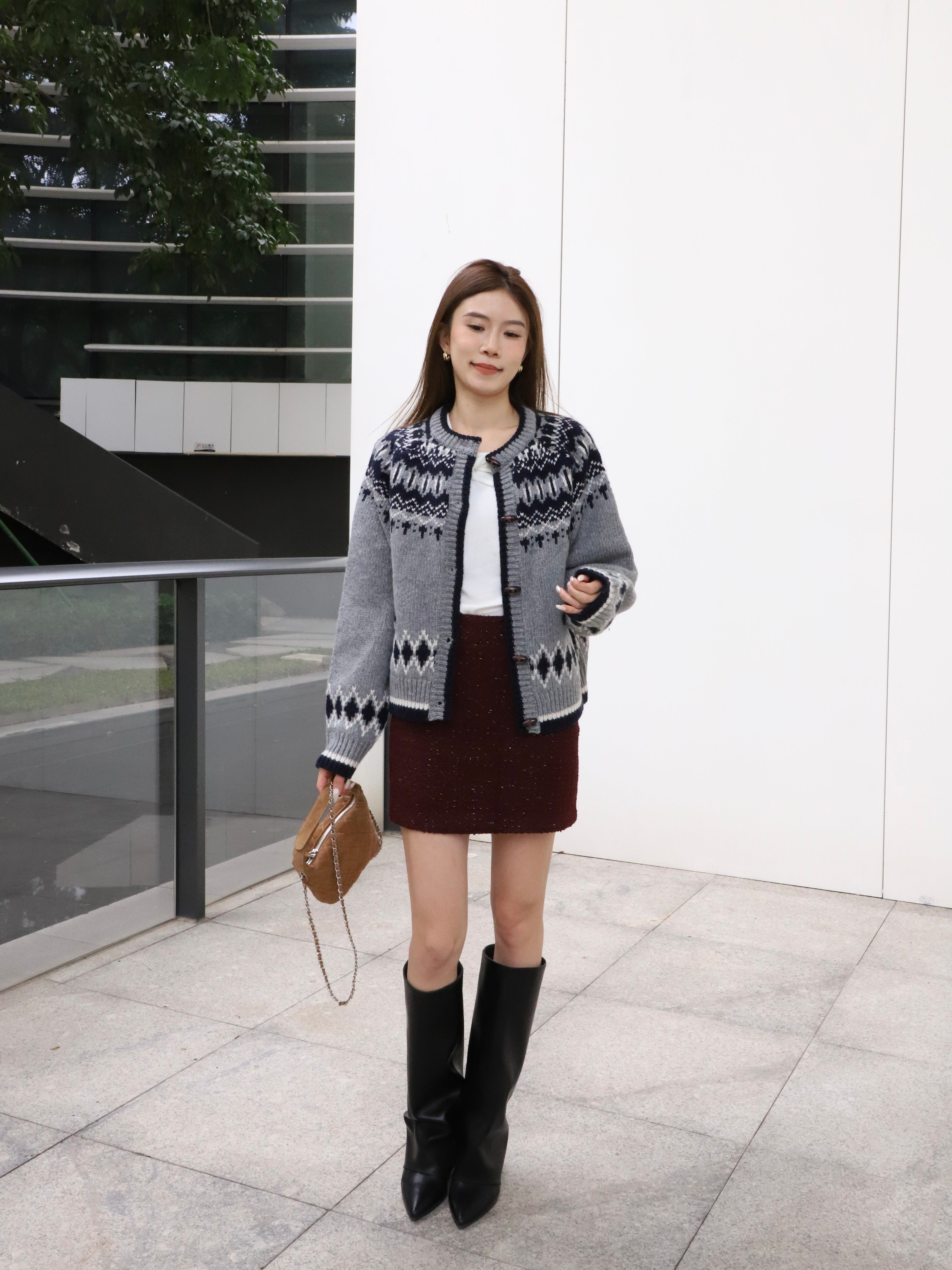 Trendy Black Cover Boots