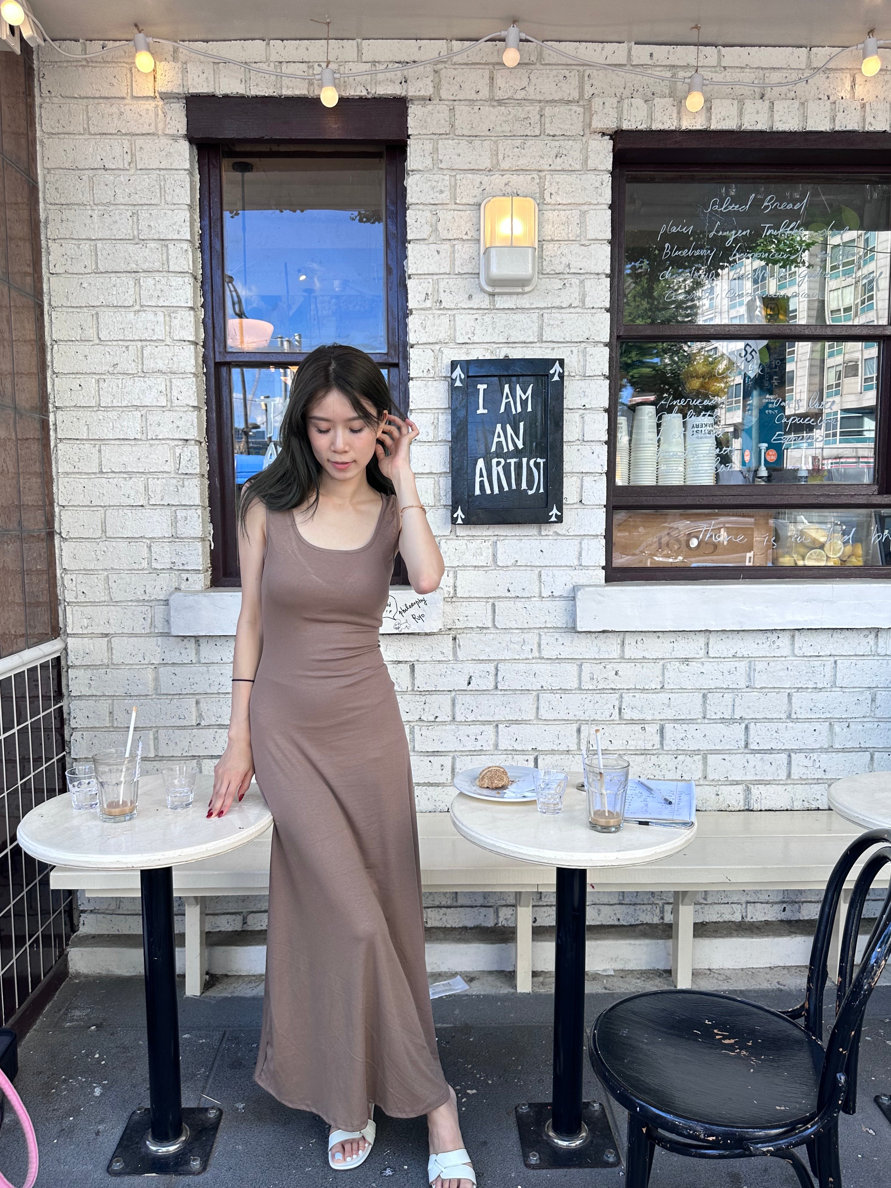 Ribbon Knot at Back Maxi Dress (with pads)