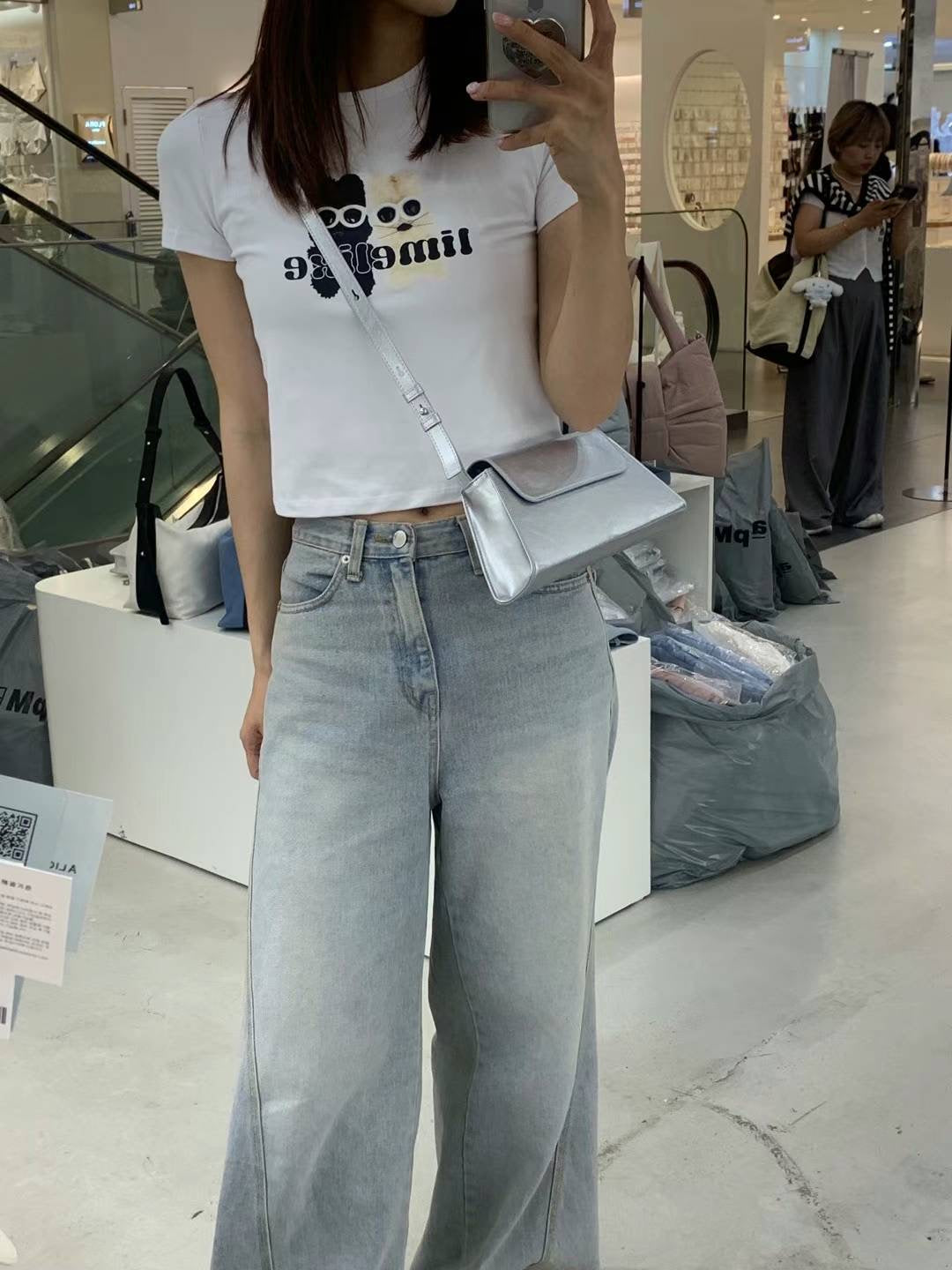 Handy Bag with Straps
