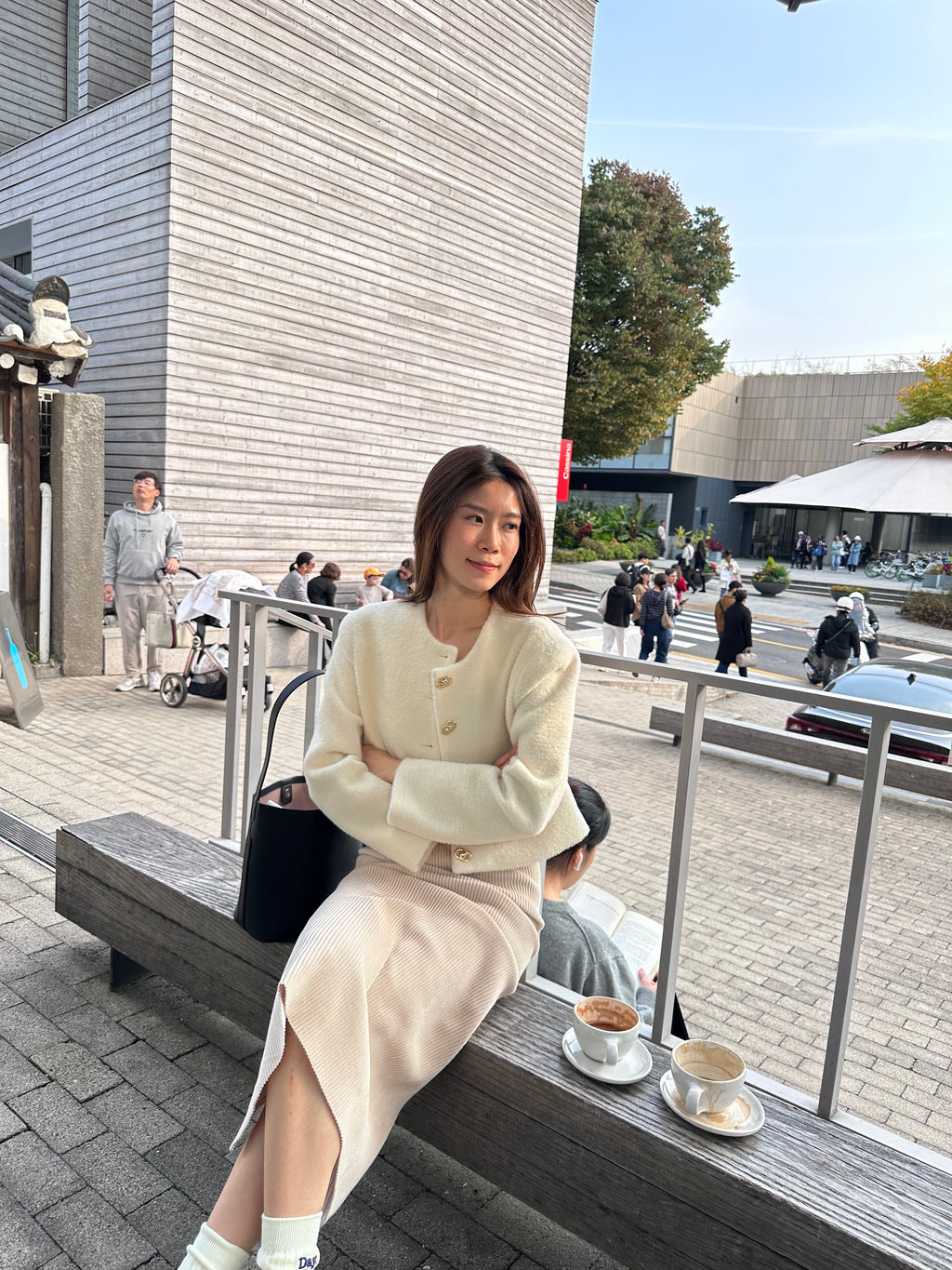 Special Button Fluffy Jacket