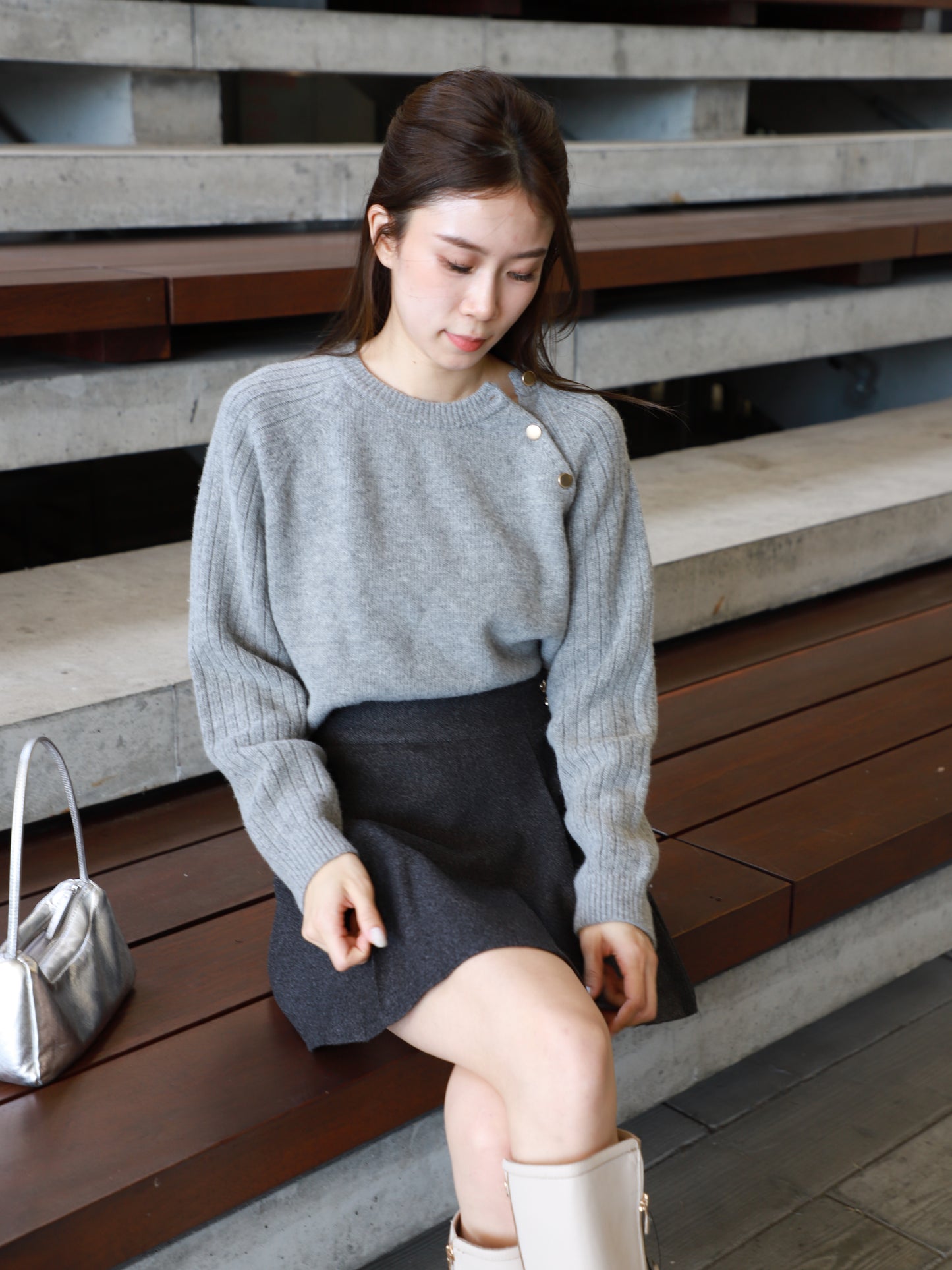 3 Buttons Sweater